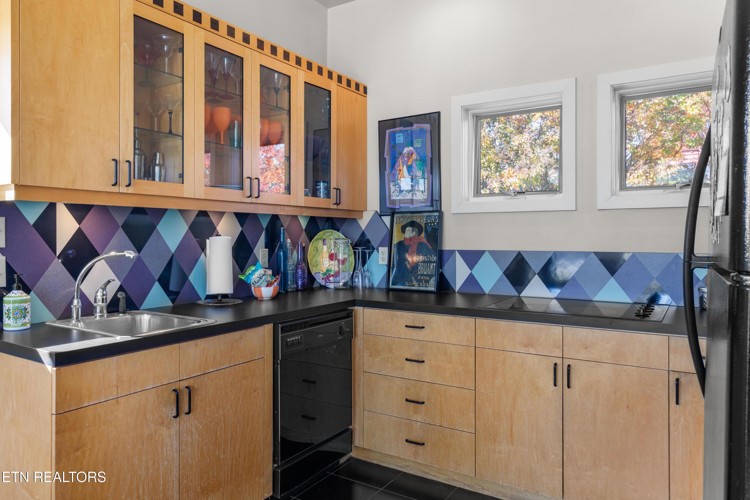 620 W Hill Avenue Knoxville TN 37902