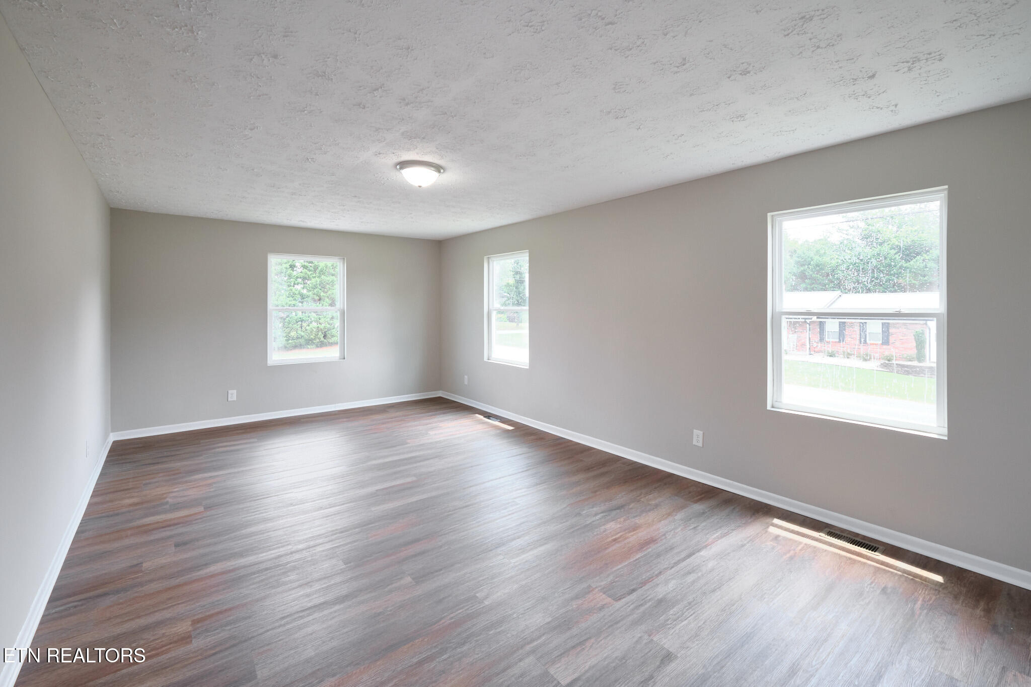 560 Rudd Road Greenback TN 37742