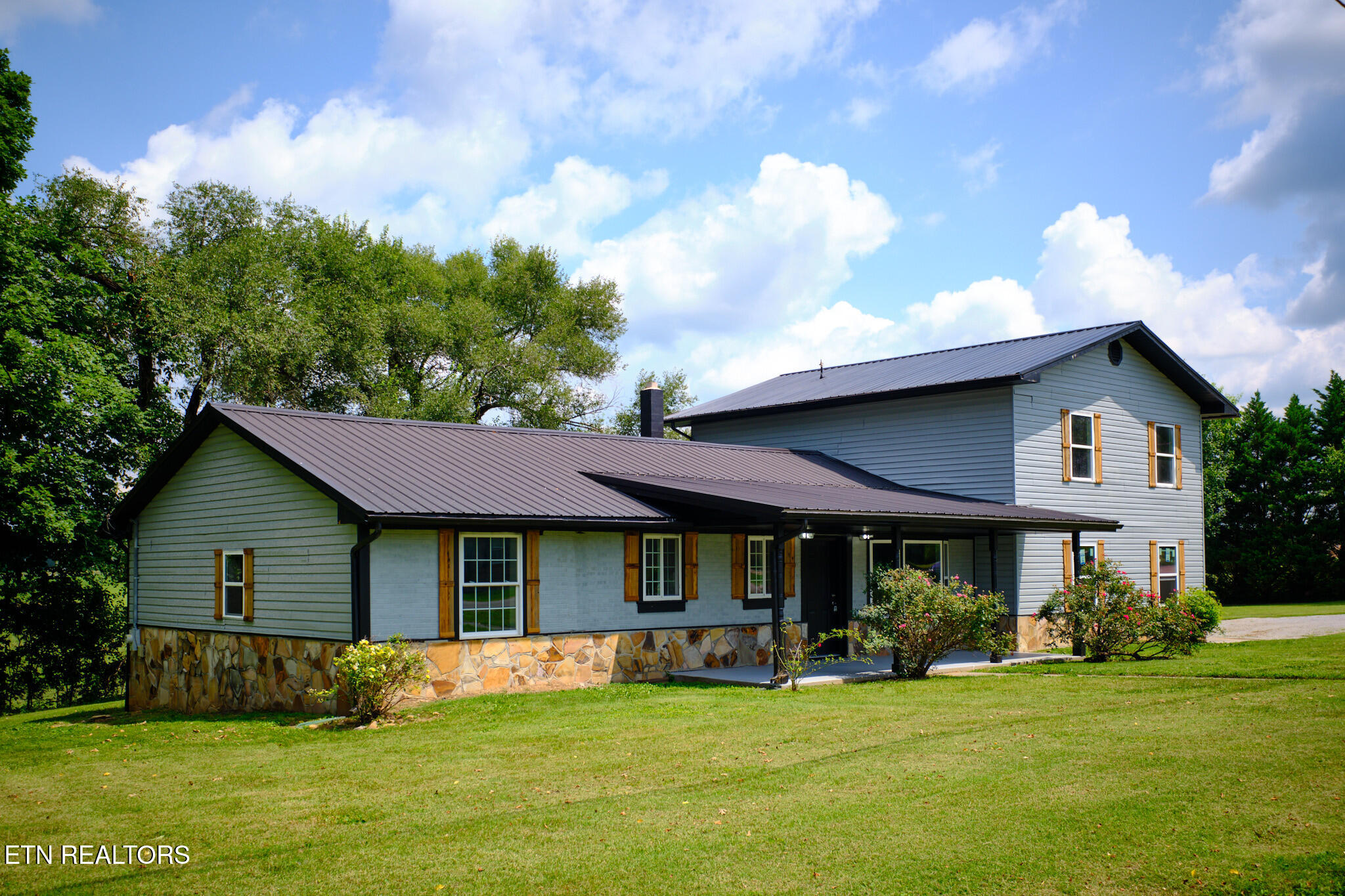 560 Rudd Road Greenback TN 37742