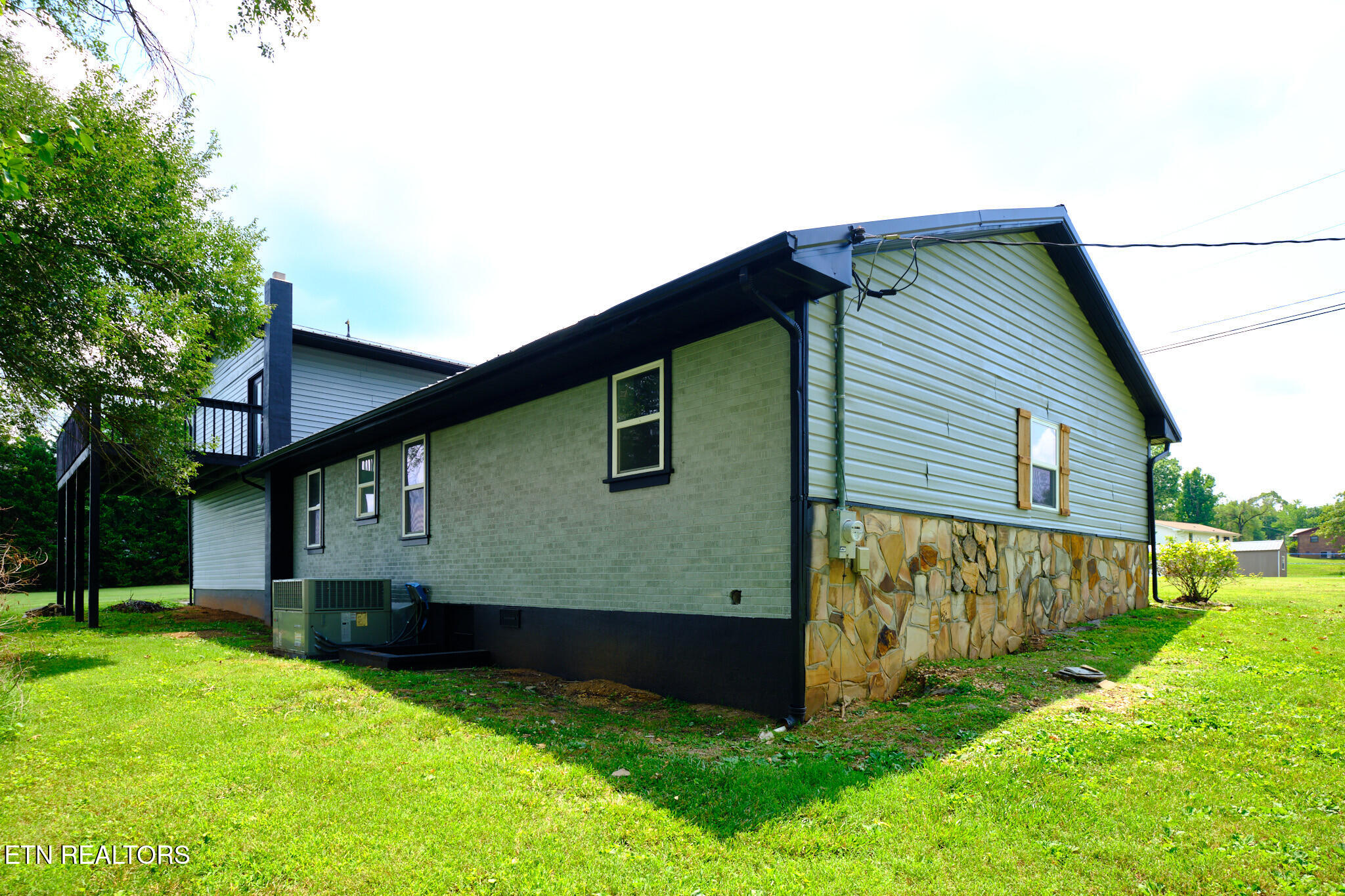560 Rudd Road Greenback TN 37742