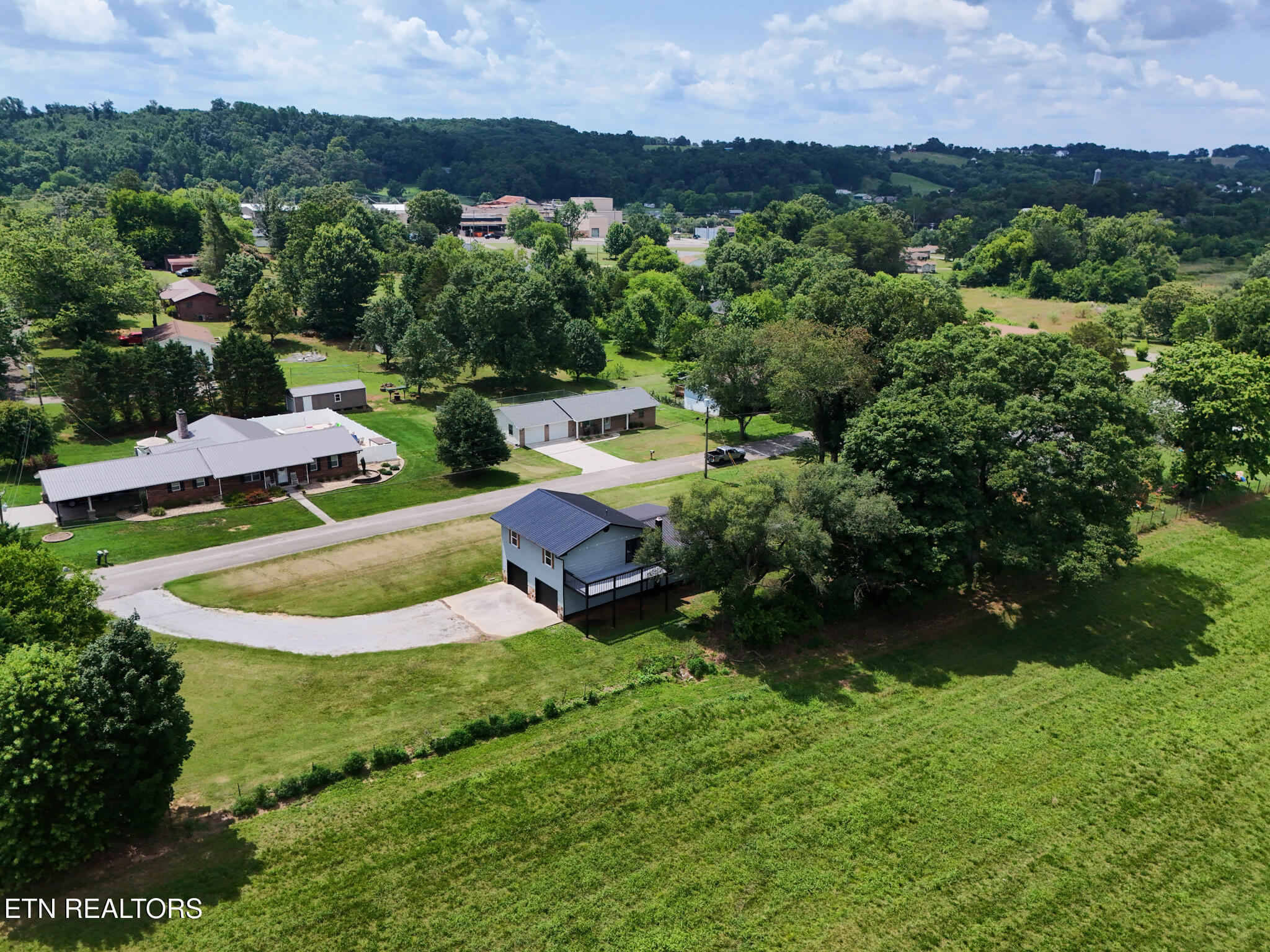 560 Rudd Road Greenback TN 37742