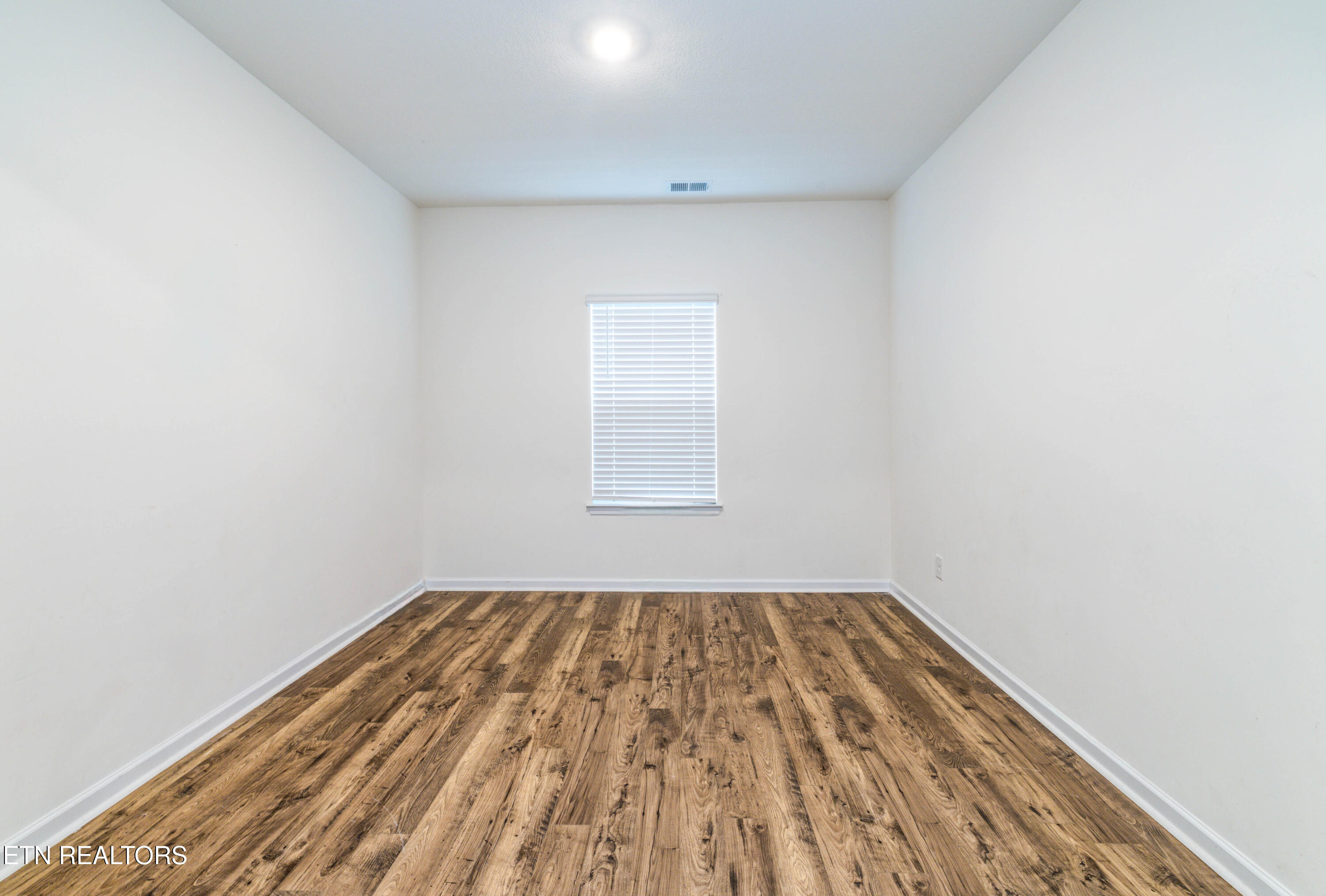 213 Ibis Loop Oak Ridge TN 37830