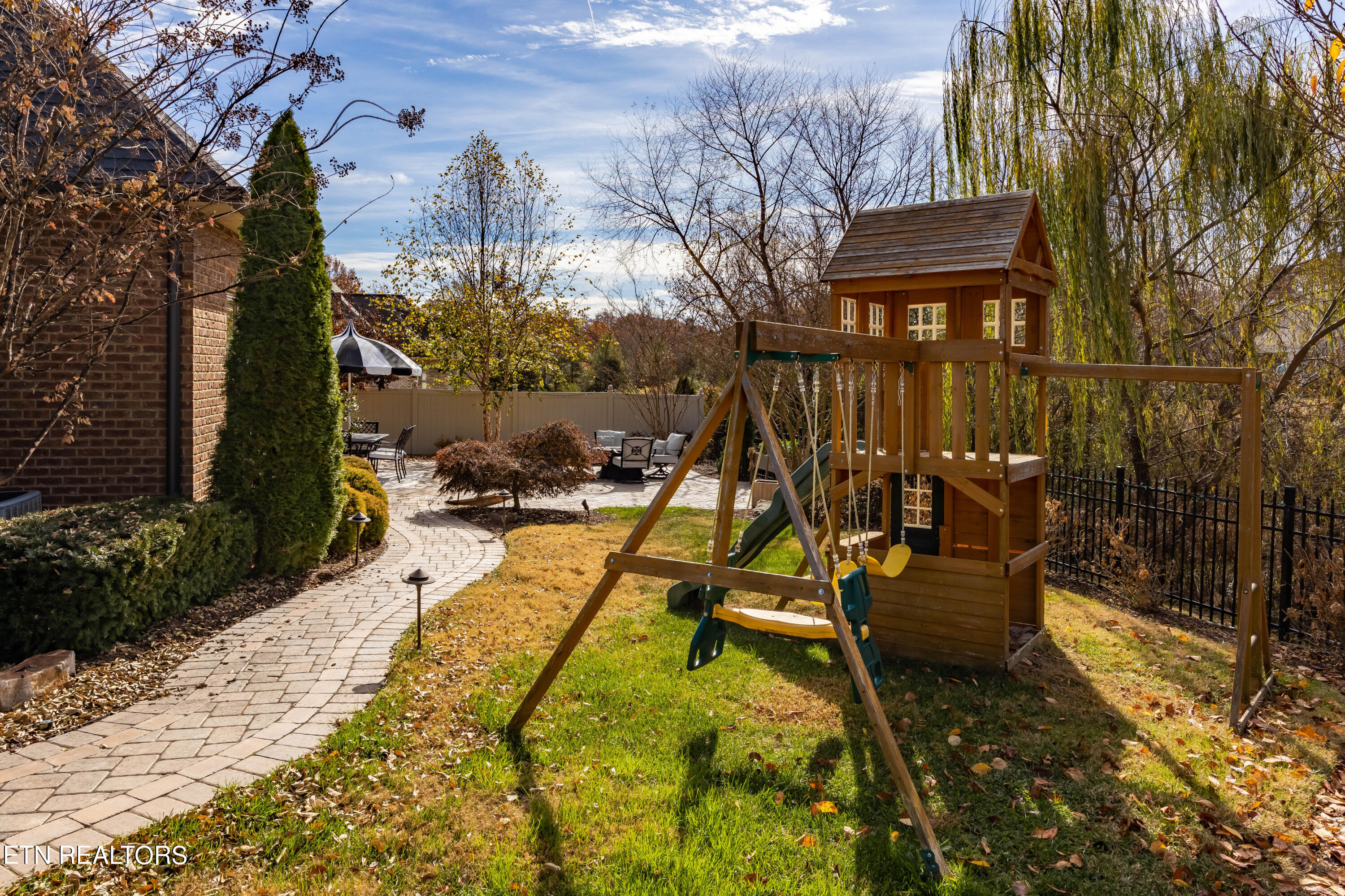 1325 Turning Leaf Lane Knoxville TN 37922