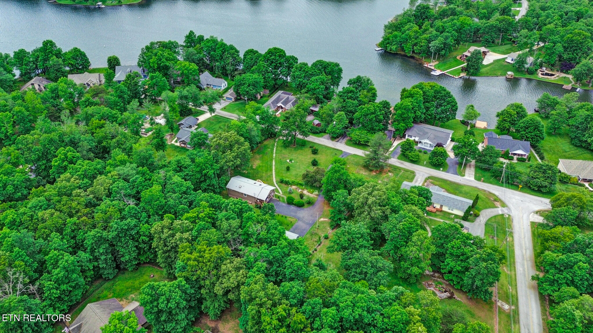 8424 Cherokee Trail Crossville TN 38572