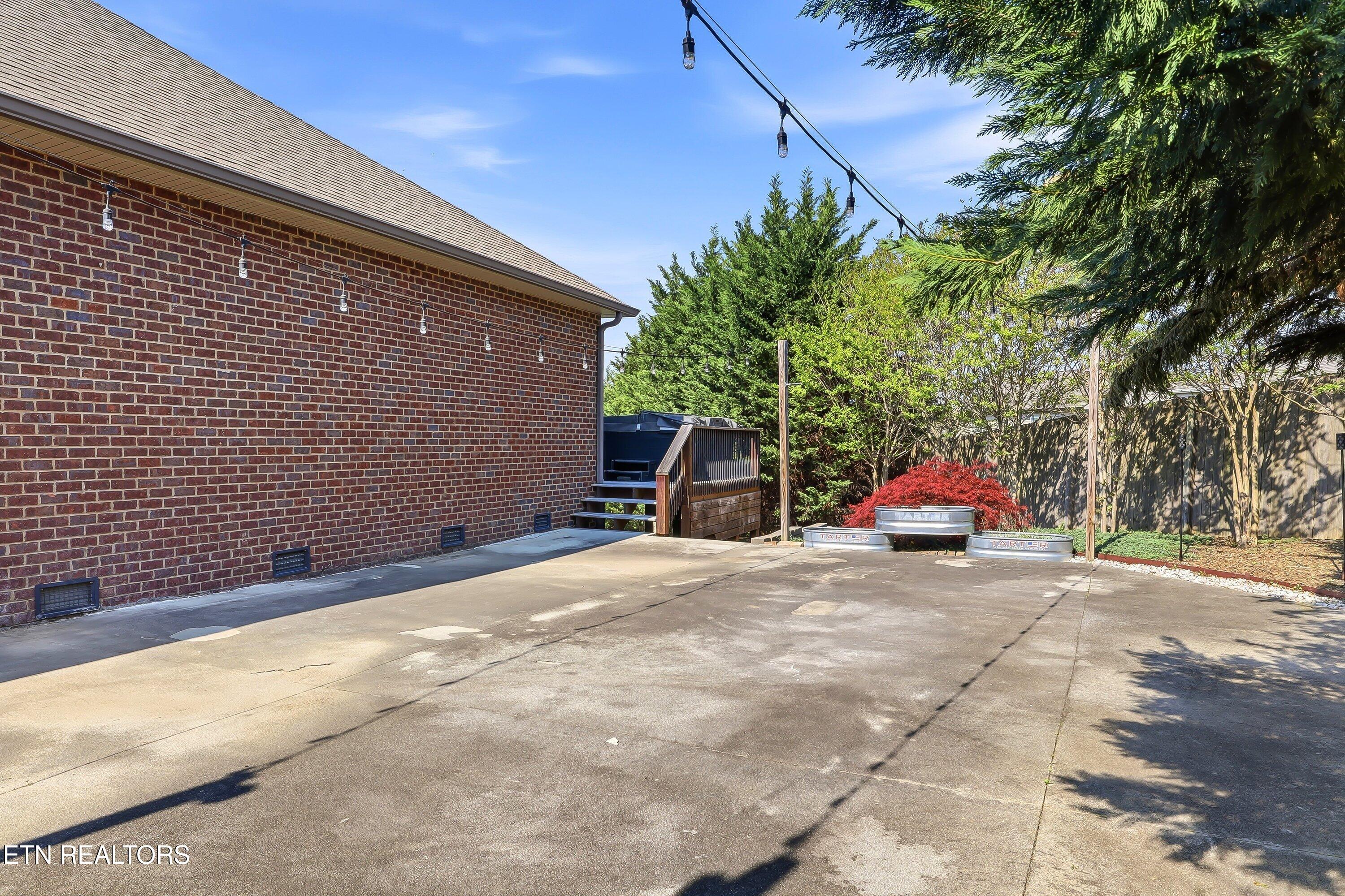 5577 Meadow Wells Drive Knoxville TN 37924