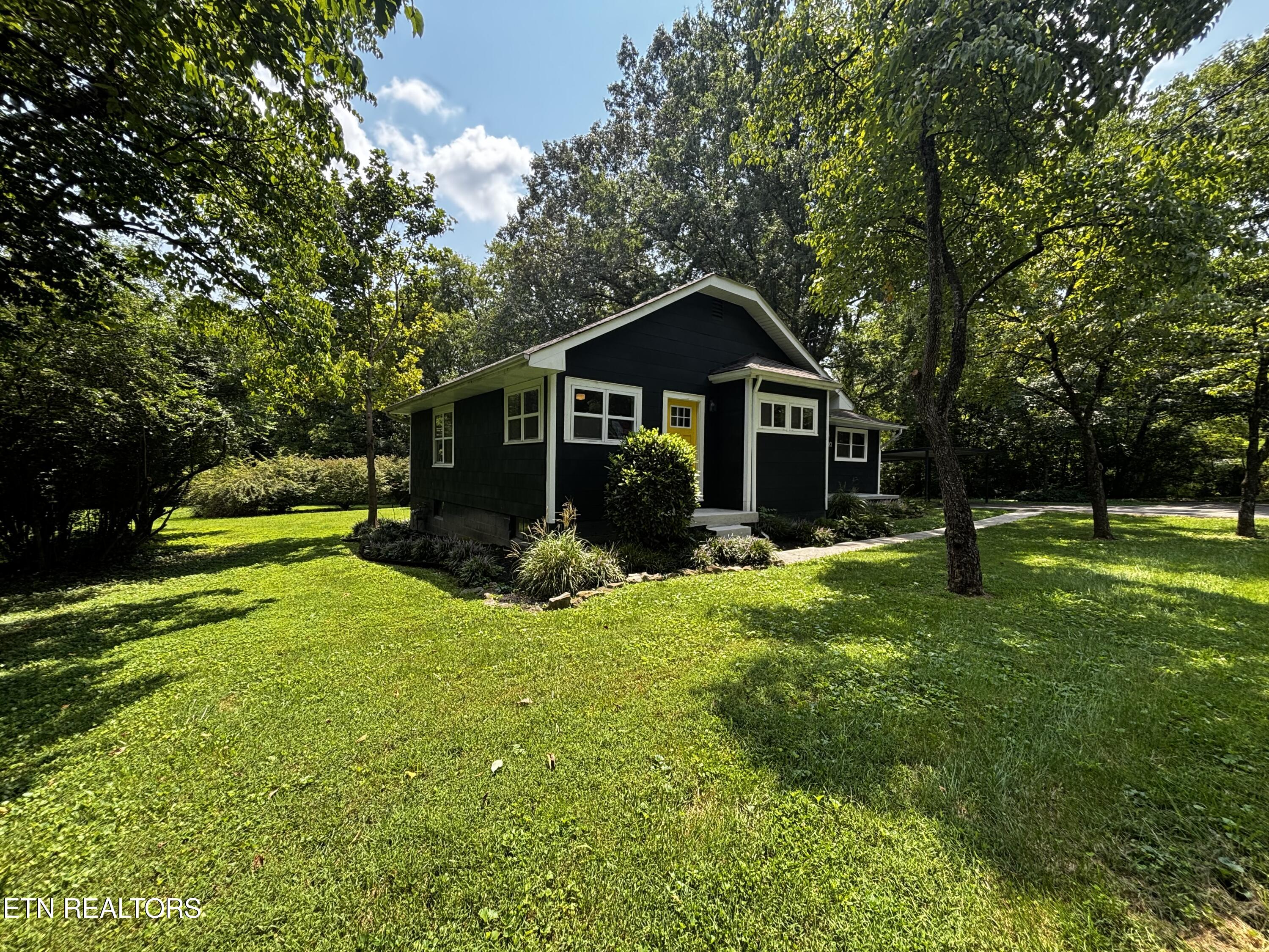 3606 Delrose Drive Knoxville TN 37914