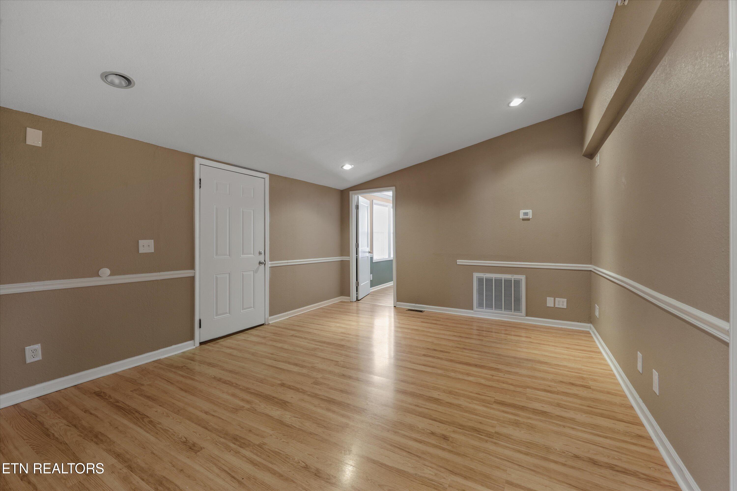 2250 Woodby Road Knoxville TN 37914