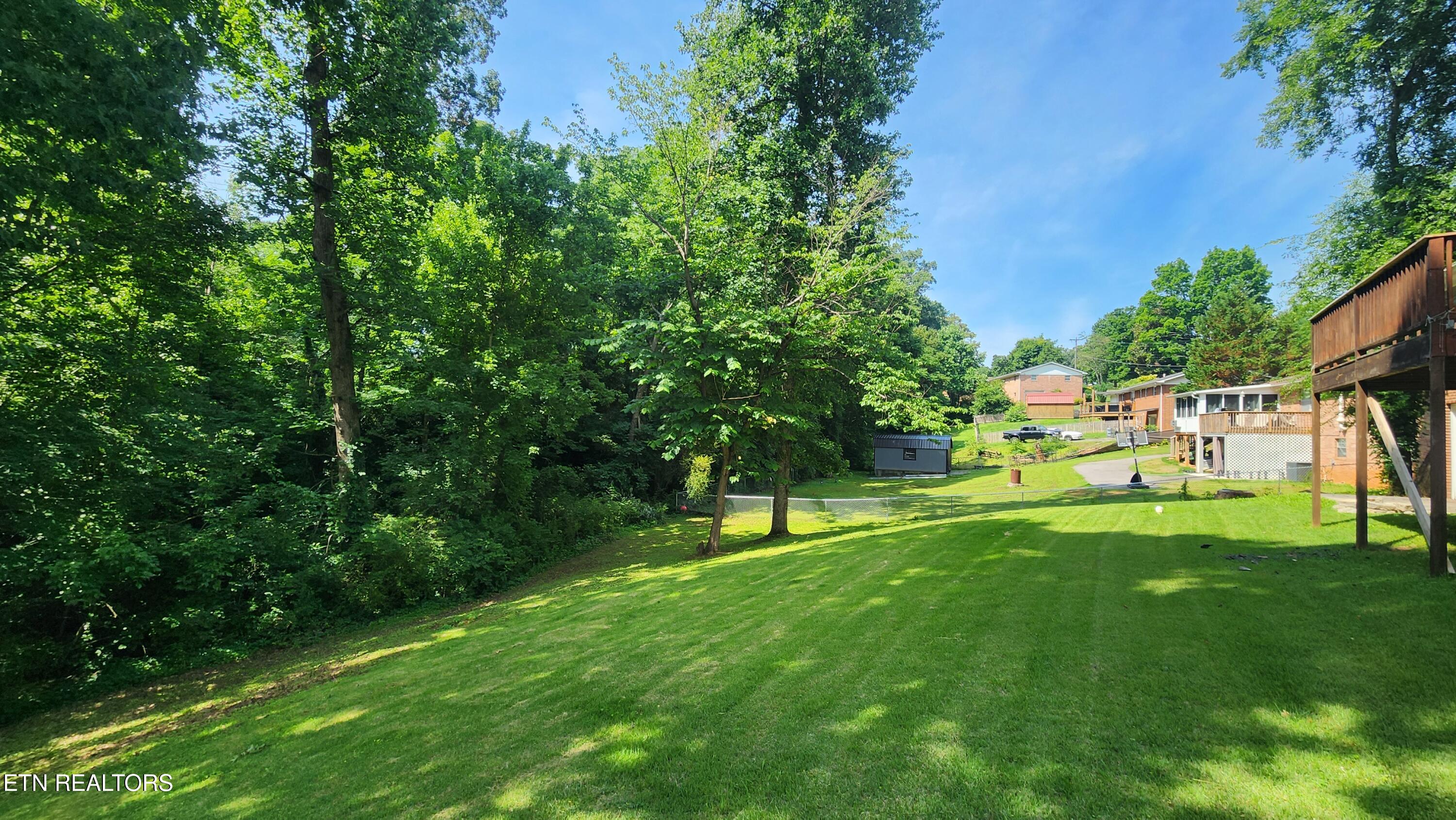 2110 Ridgecrest Drive Maryville TN 37803