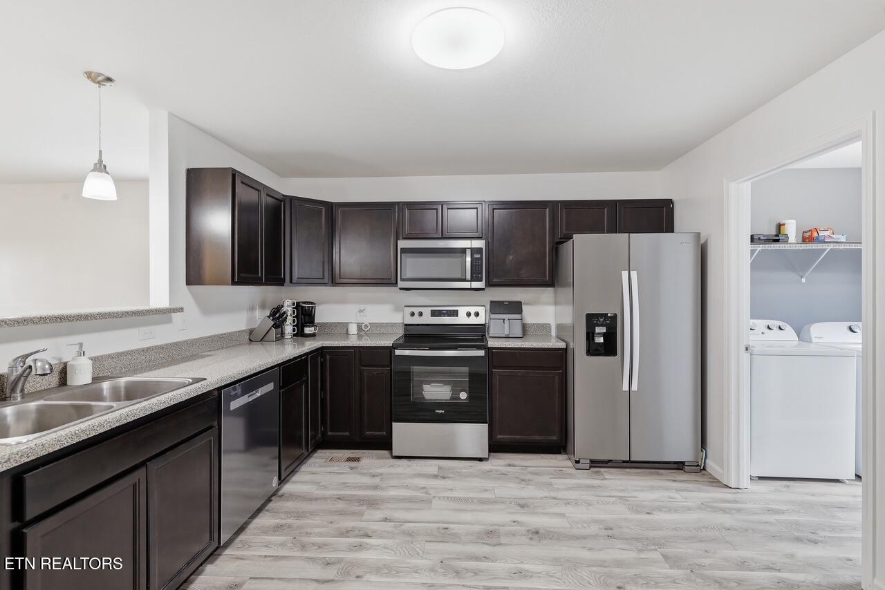 2721 Carson Avenue Knoxville TN 37917