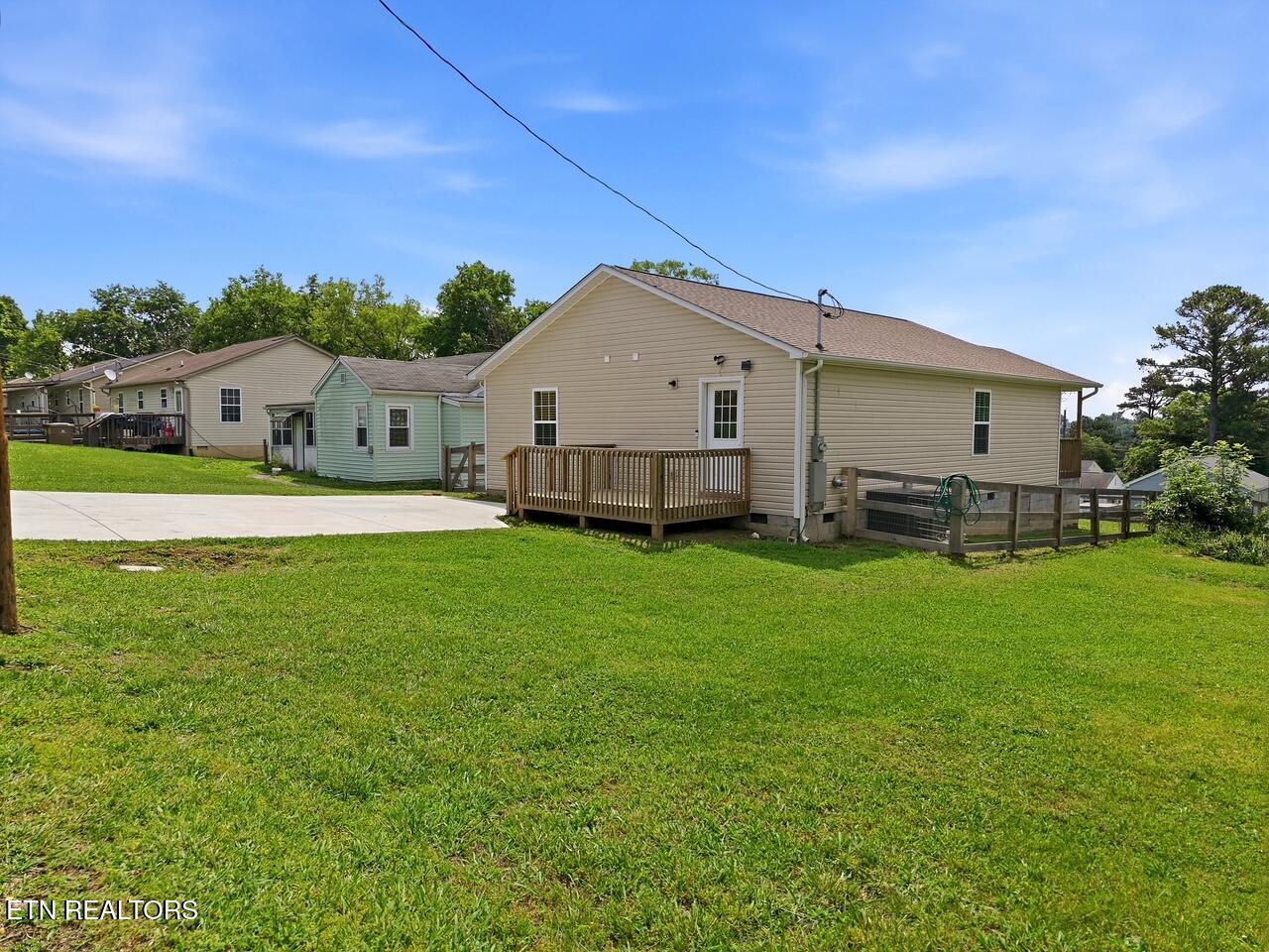 2721 Carson Avenue Knoxville TN 37917