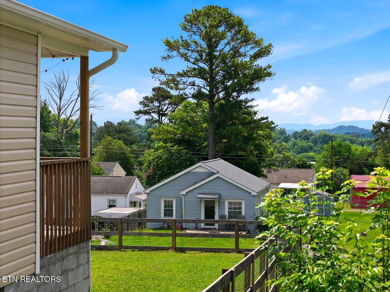 2721 Carson Avenue Knoxville TN 37917