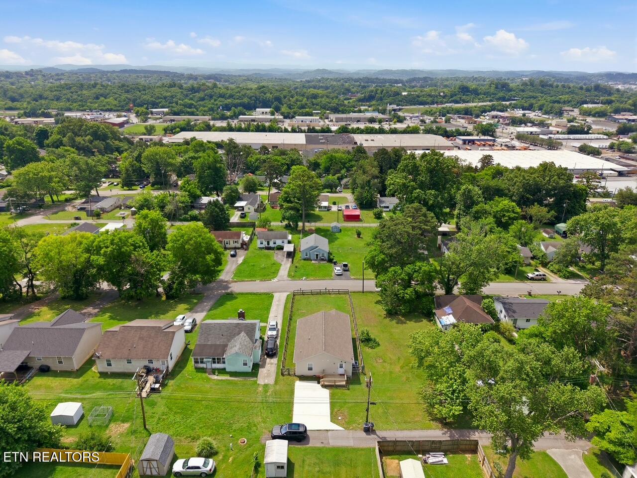 2721 Carson Avenue Knoxville TN 37917
