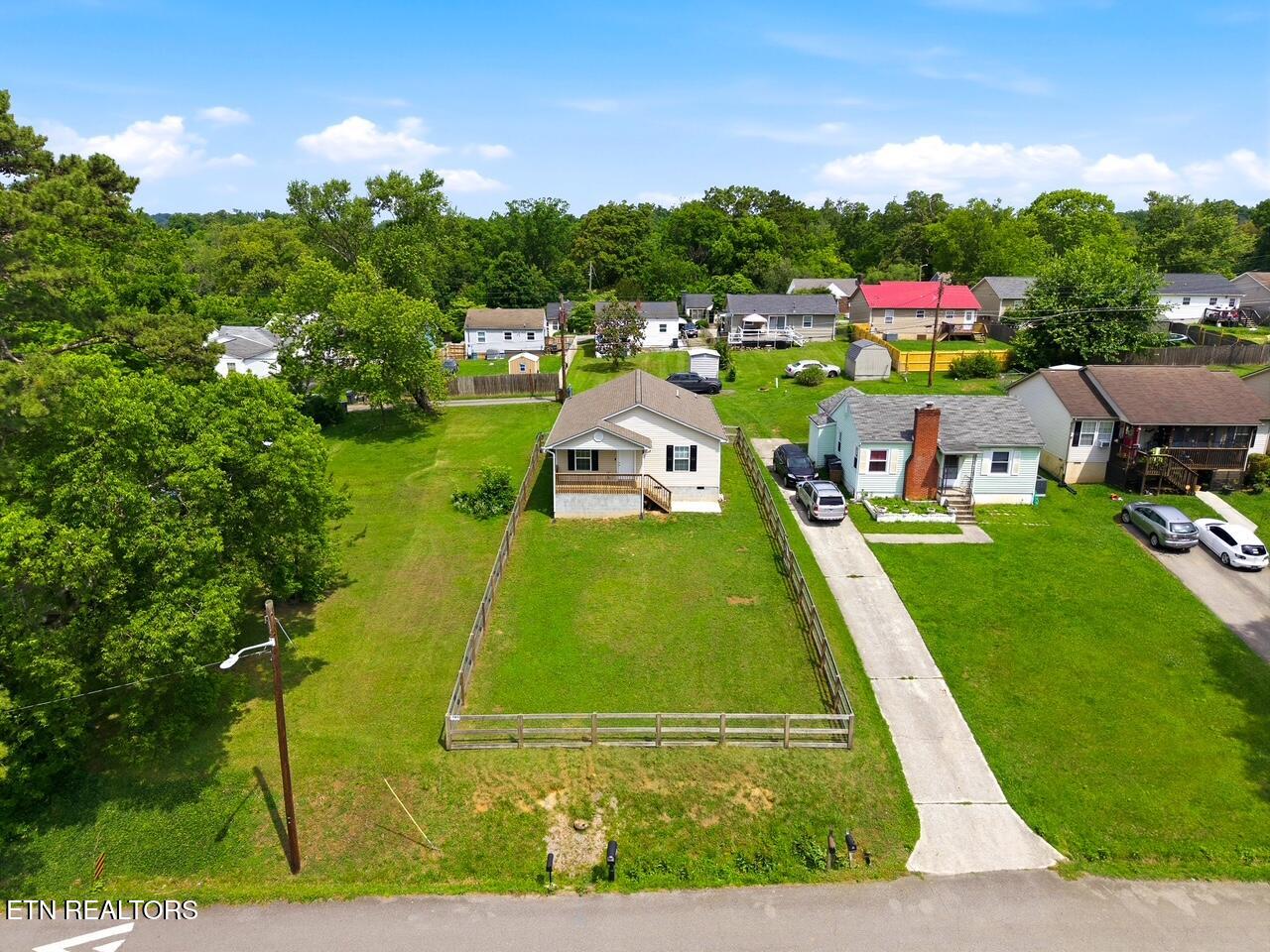 2721 Carson Avenue Knoxville TN 37917