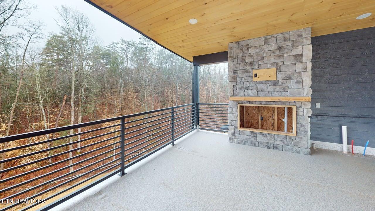 444 Hatchet Way Pigeon Forge TN 37863