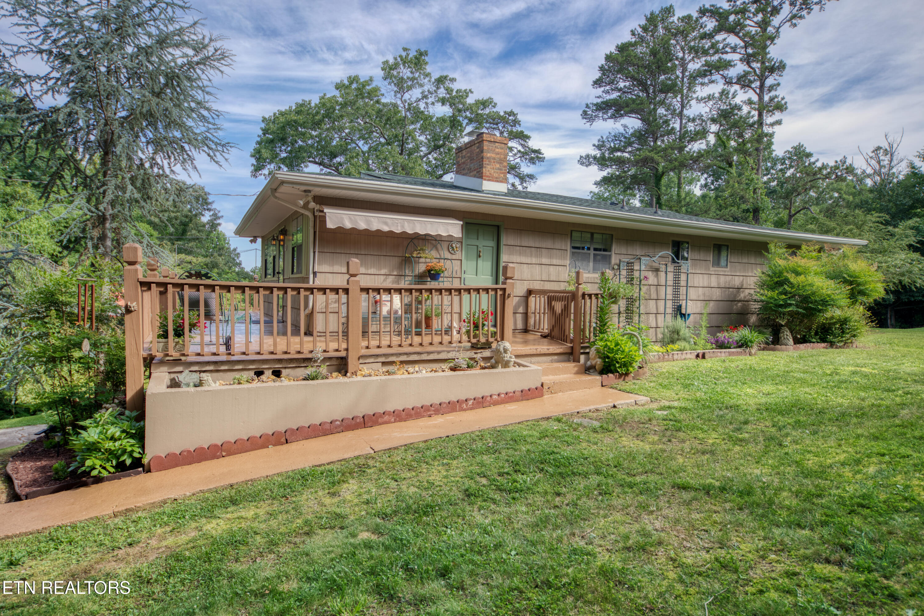 3054 Sinking Springs Road Knoxville TN 37914