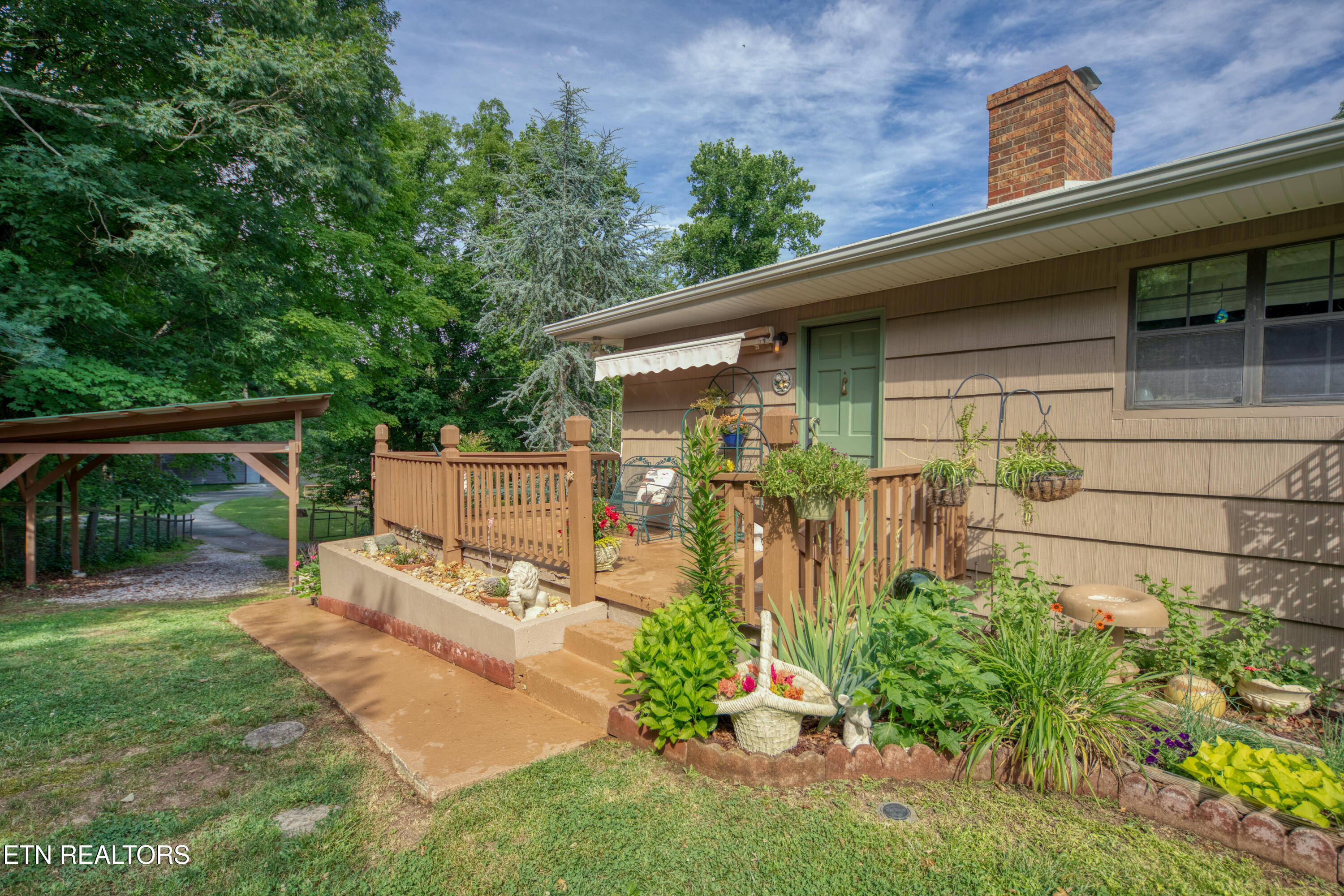 3054 Sinking Springs Road Knoxville TN 37914