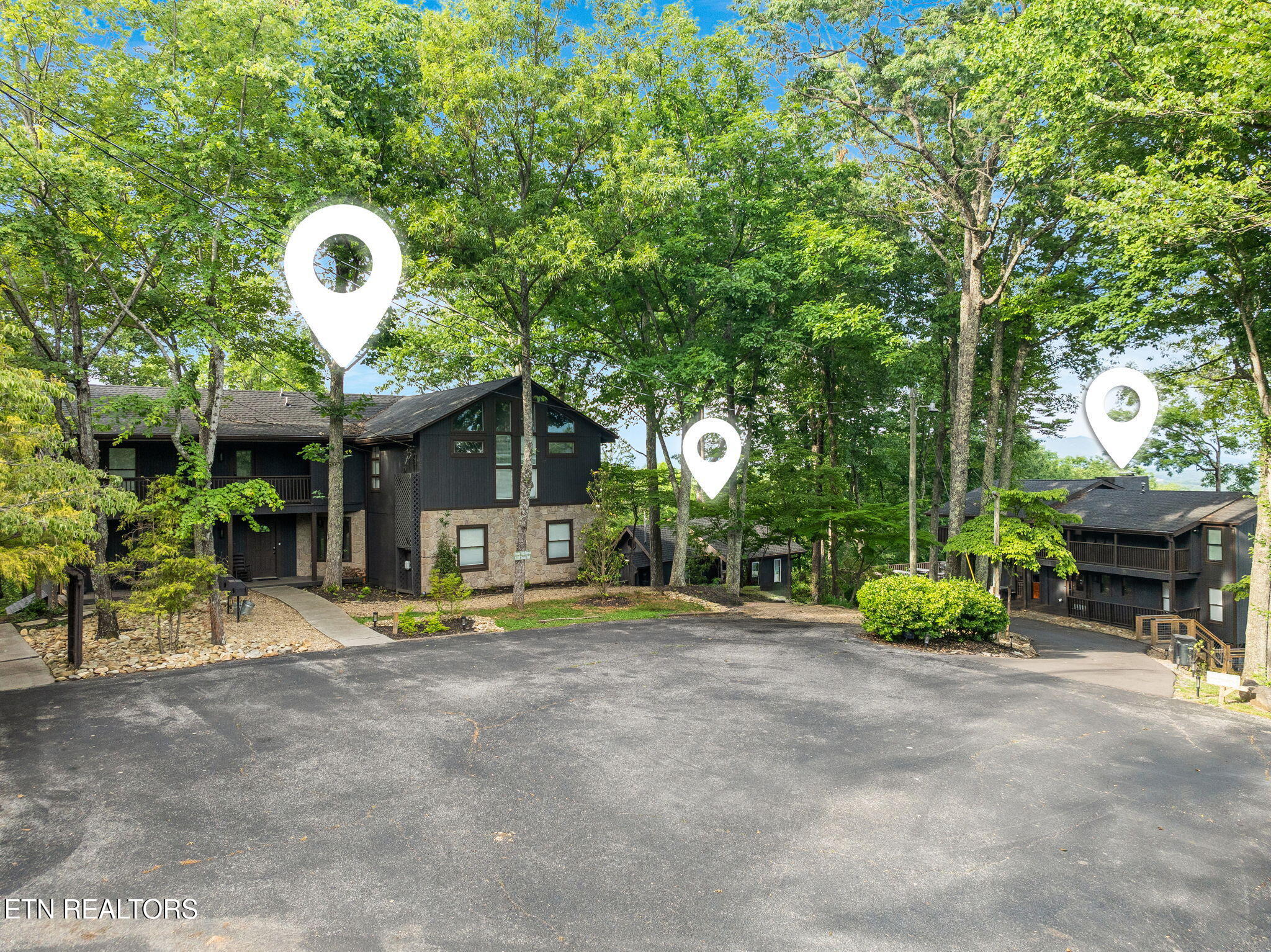 1120 Tanrac Trail Gatlinburg TN 37738