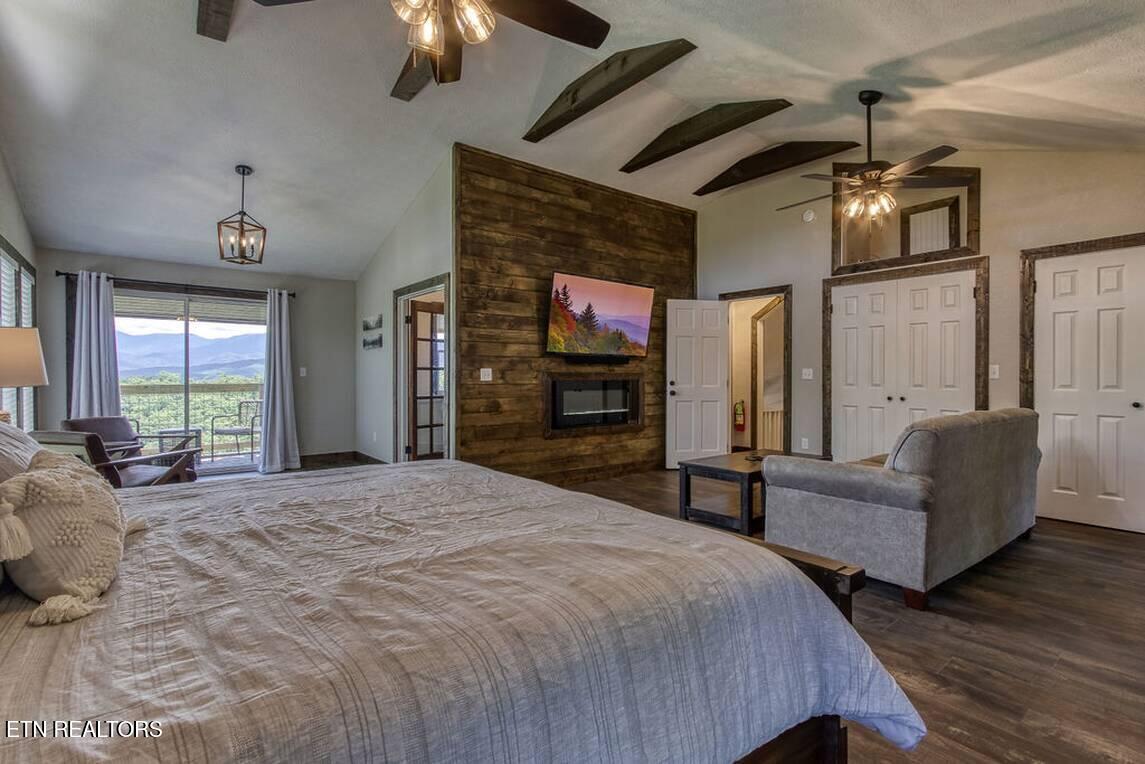 1120 Tanrac Trail Gatlinburg TN 37738