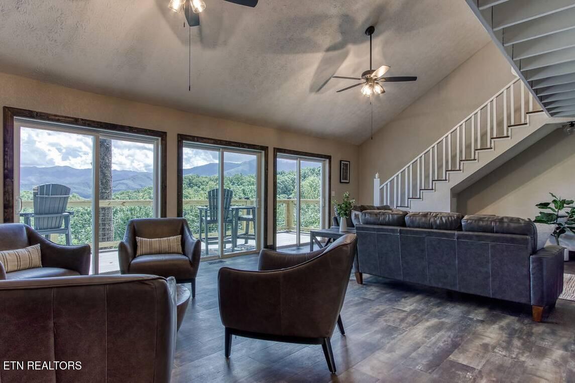 1120 Tanrac Trail Gatlinburg TN 37738