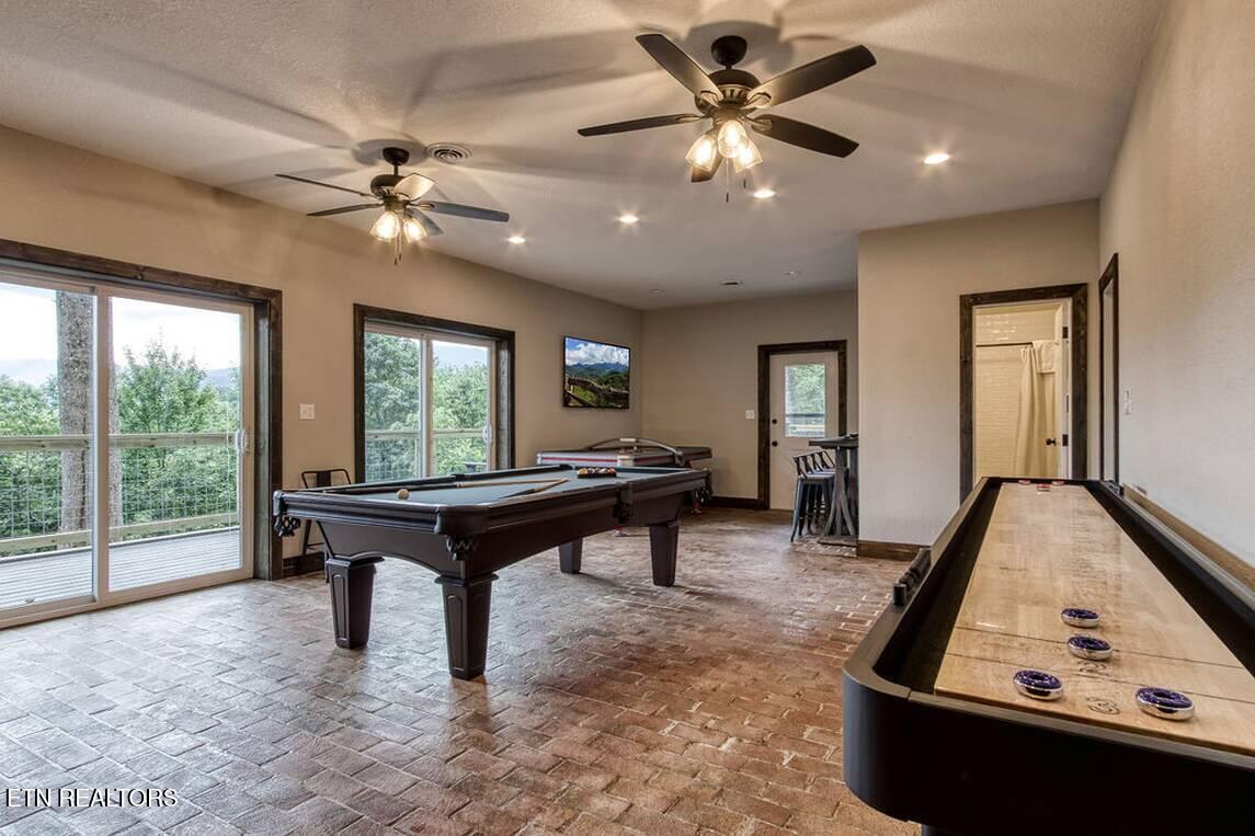 1120 Tanrac Trail Gatlinburg TN 37738