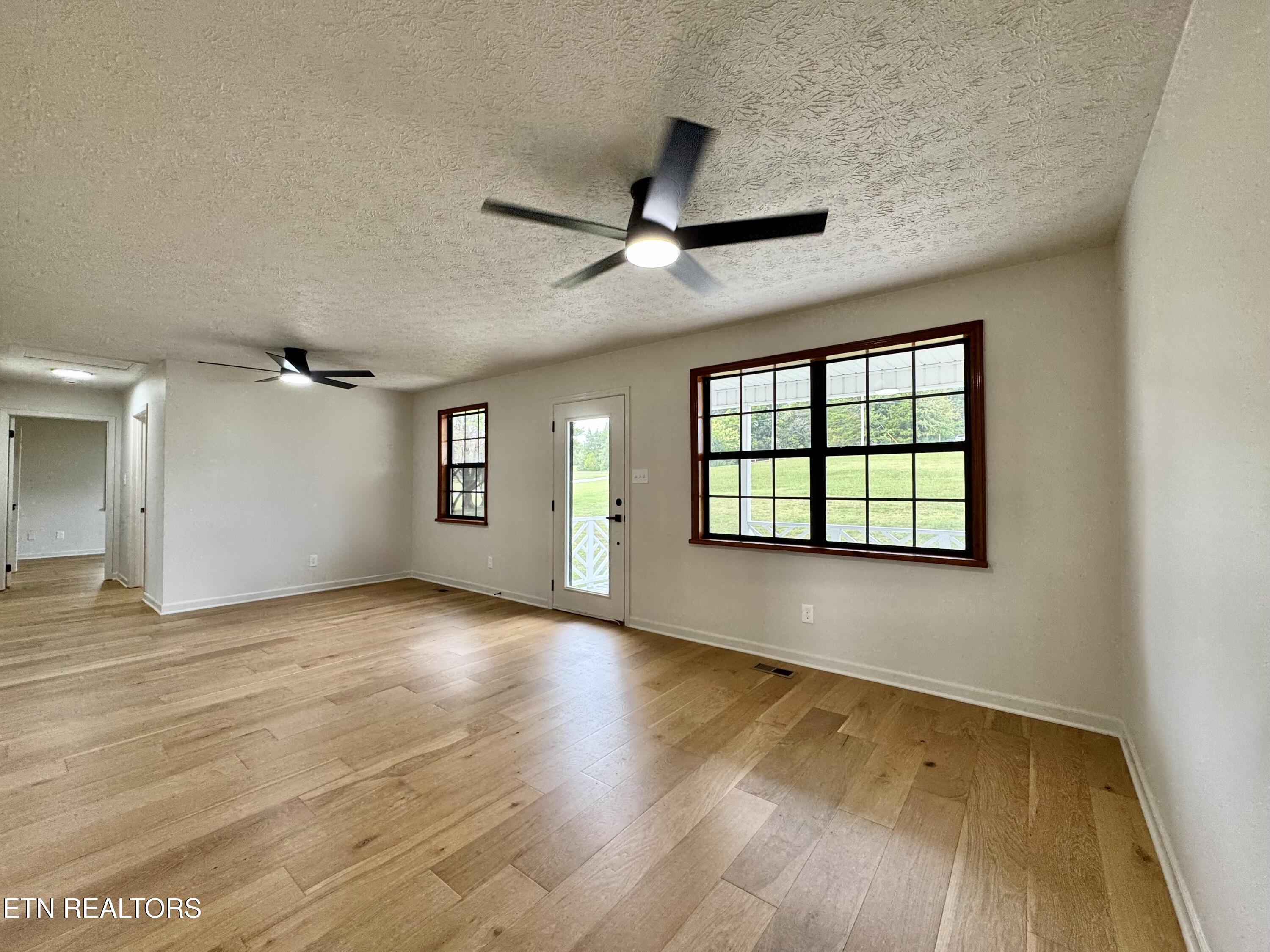 174 Hamil Road Friendsville TN 37737