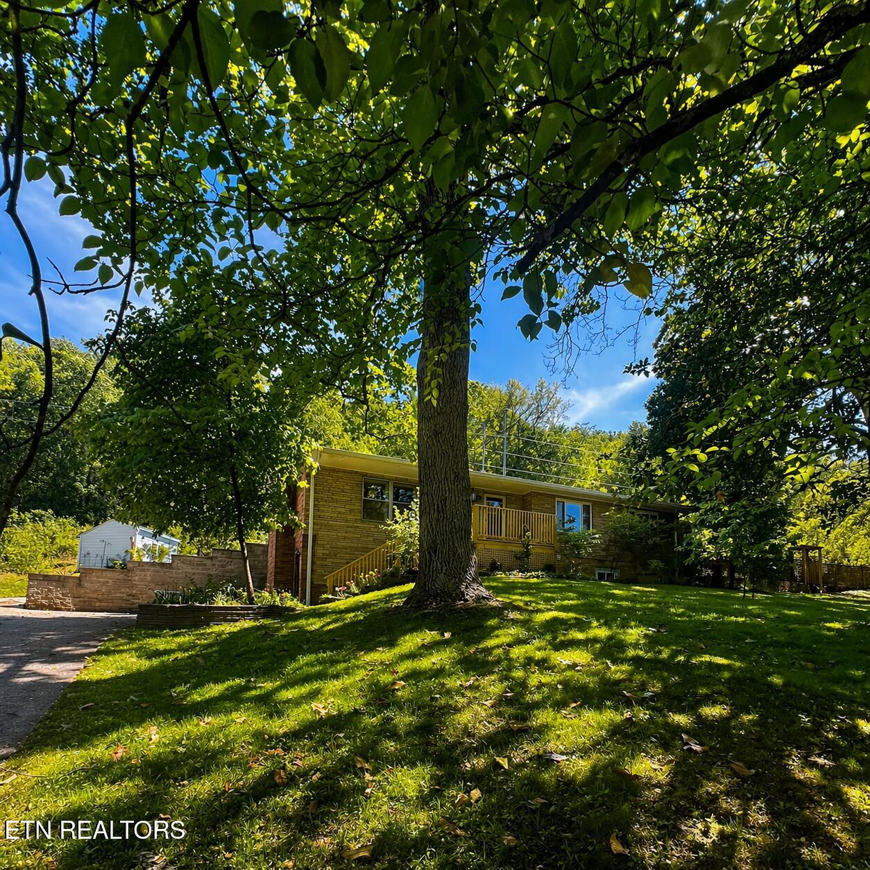 4220 Spar Drive Knoxville TN 37918