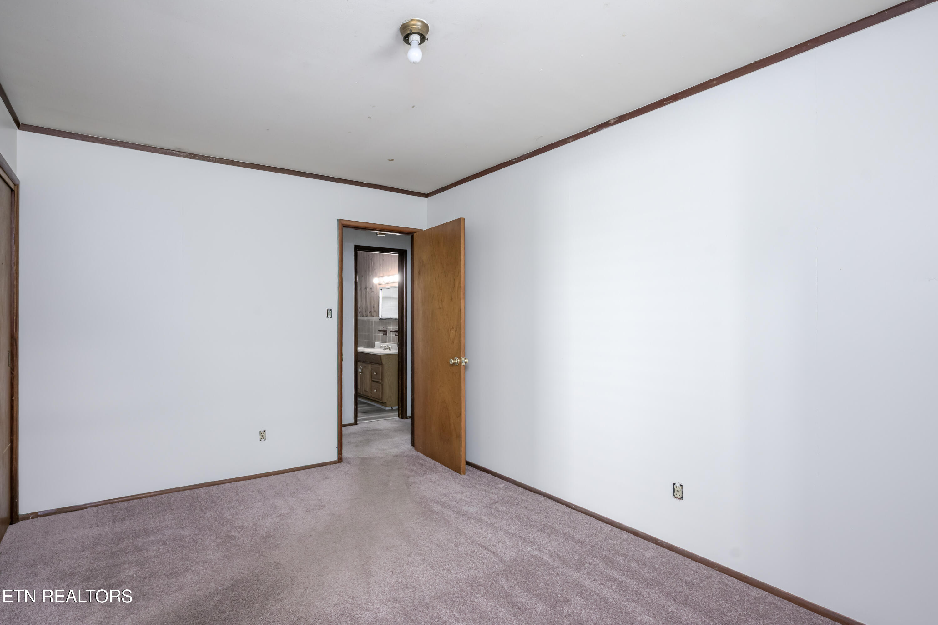3107 Myrtlewood Drive Knoxville TN 37921
