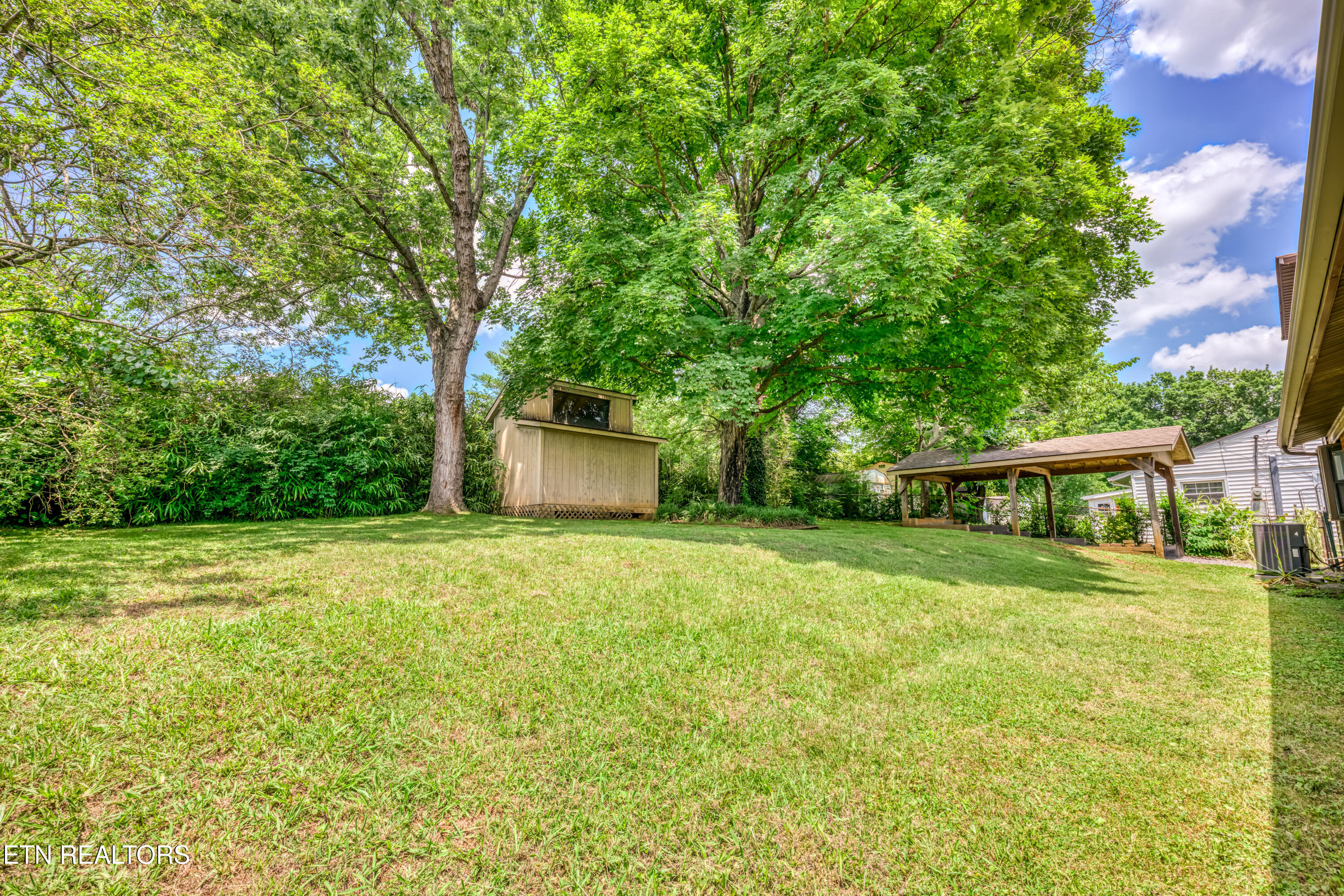 3107 Myrtlewood Drive Knoxville TN 37921