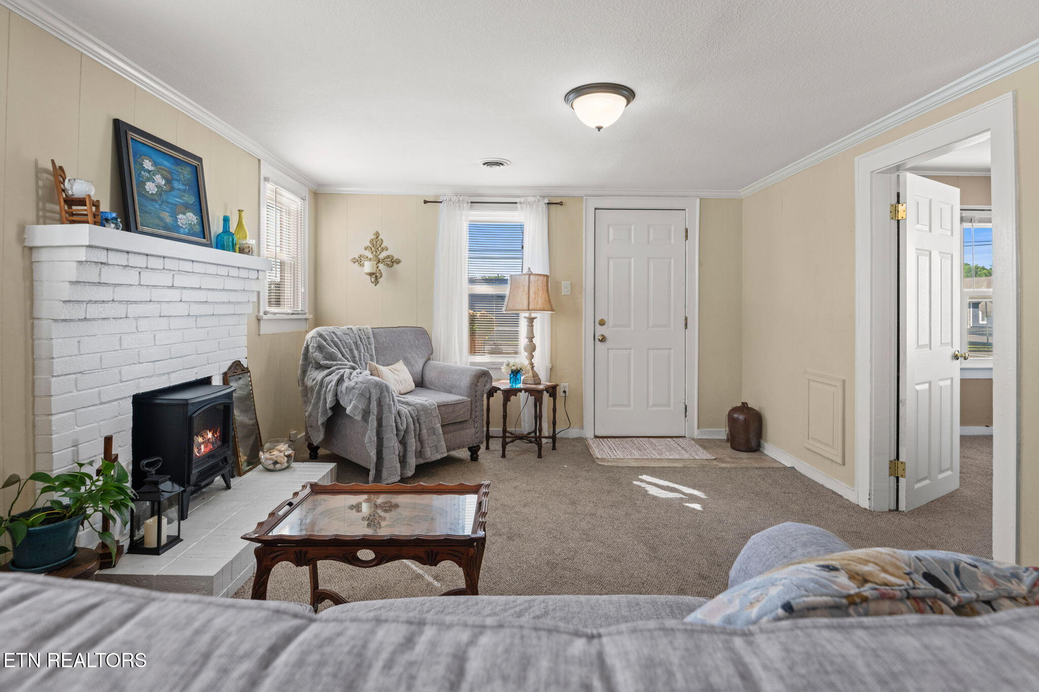 902 Fowler Street Clinton TN 37716