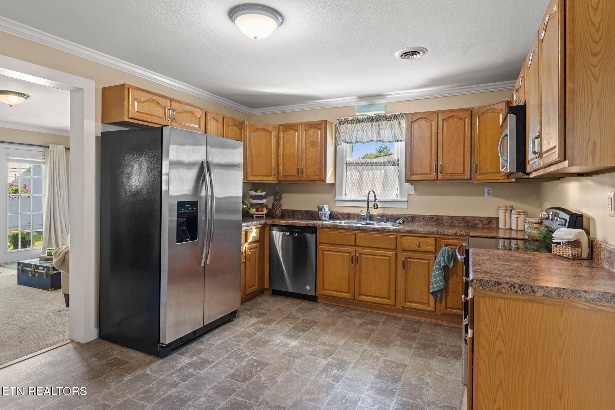 902 Fowler Street Clinton TN 37716