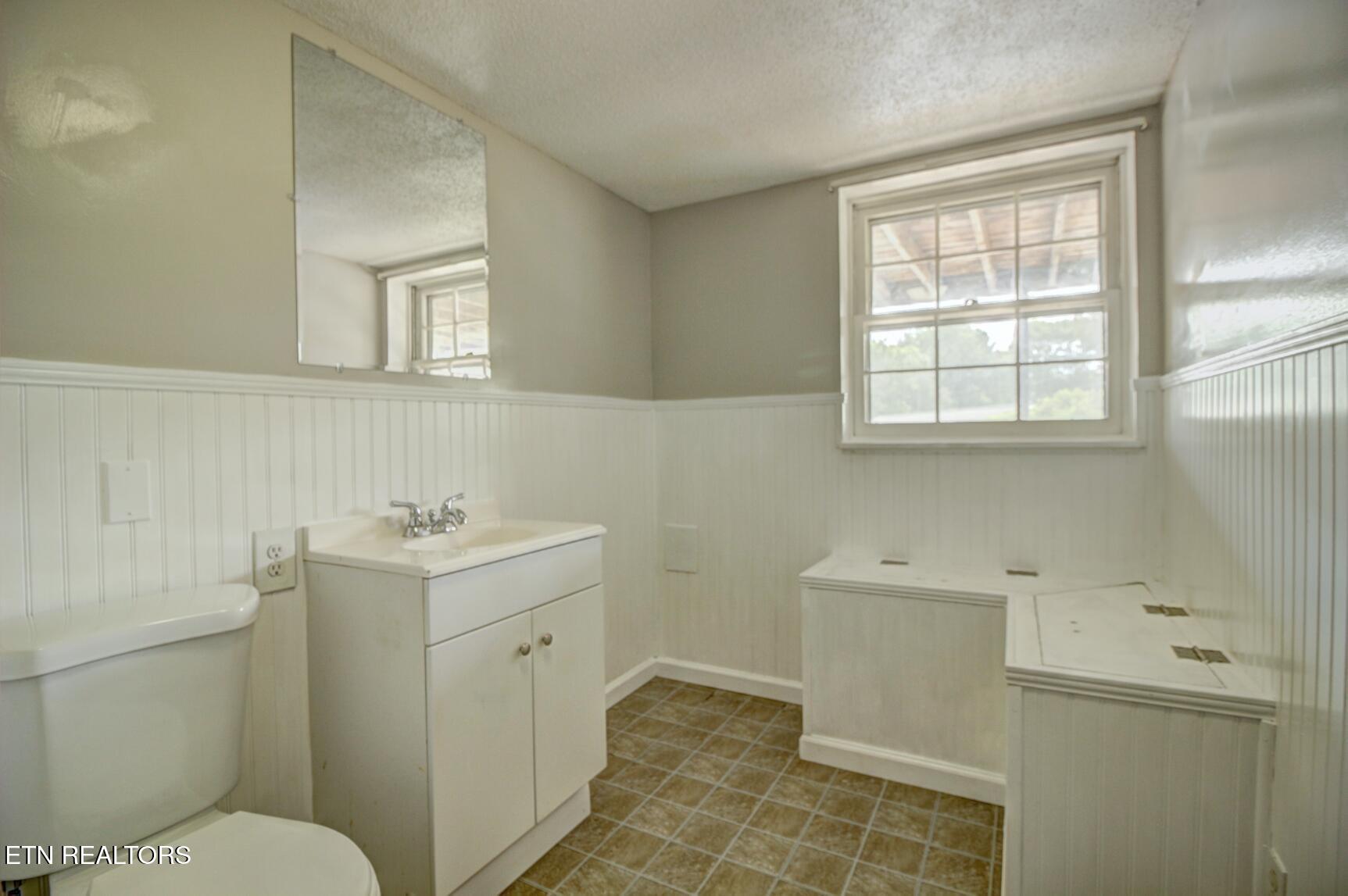 5801 Outer Drive Knoxville TN 37921