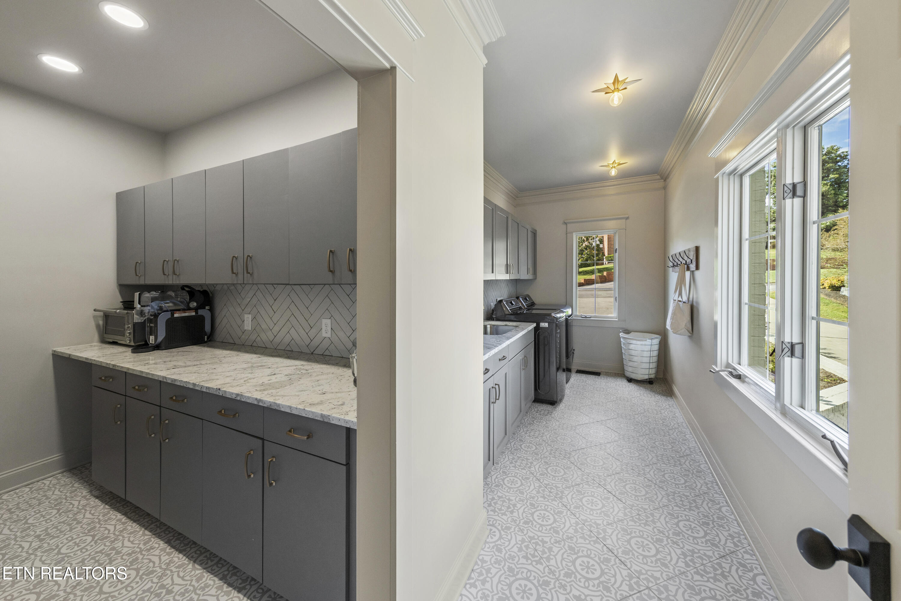 1906 Heron Cove Drive Knoxville TN 37922