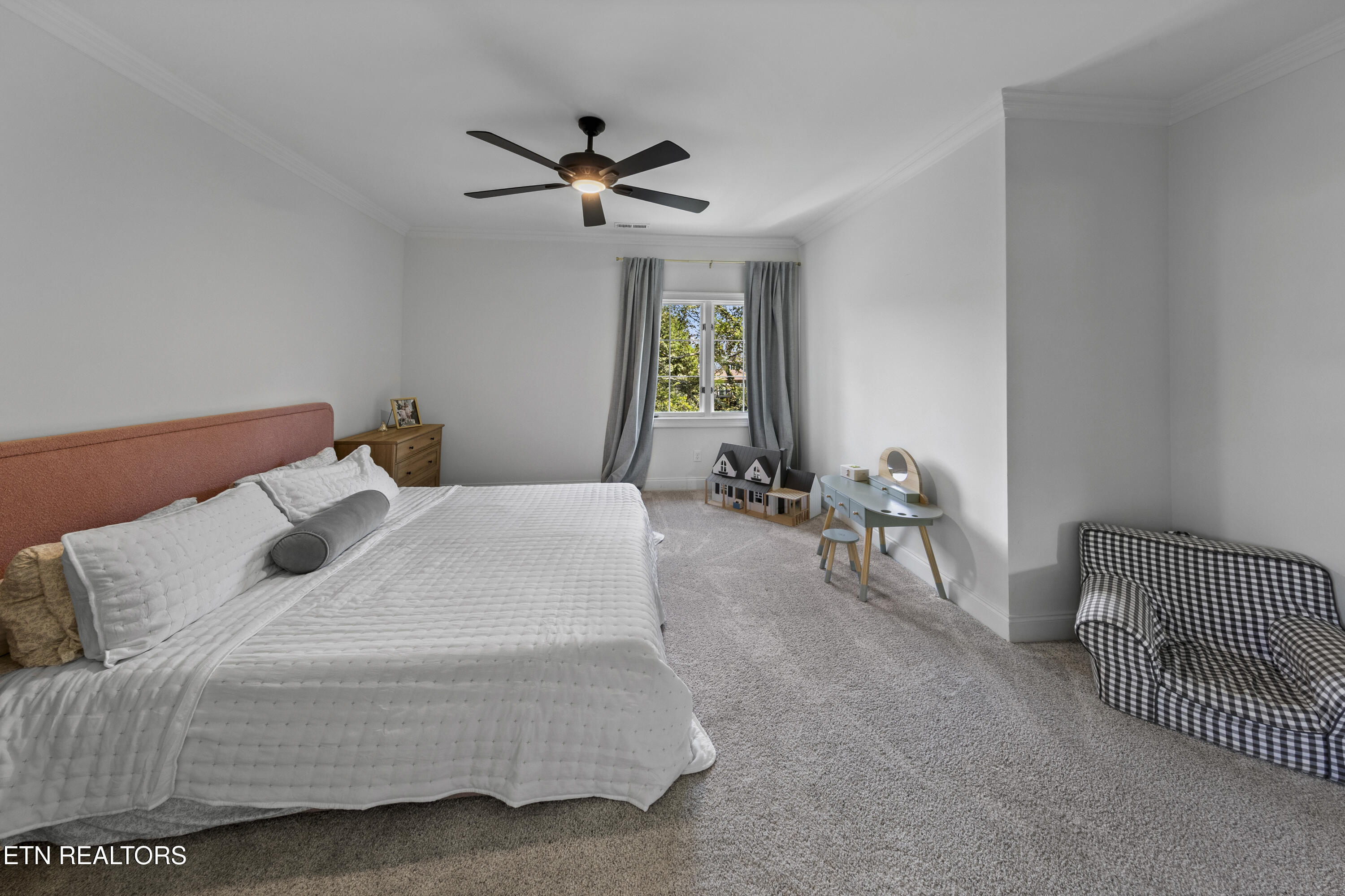 1906 Heron Cove Drive Knoxville TN 37922