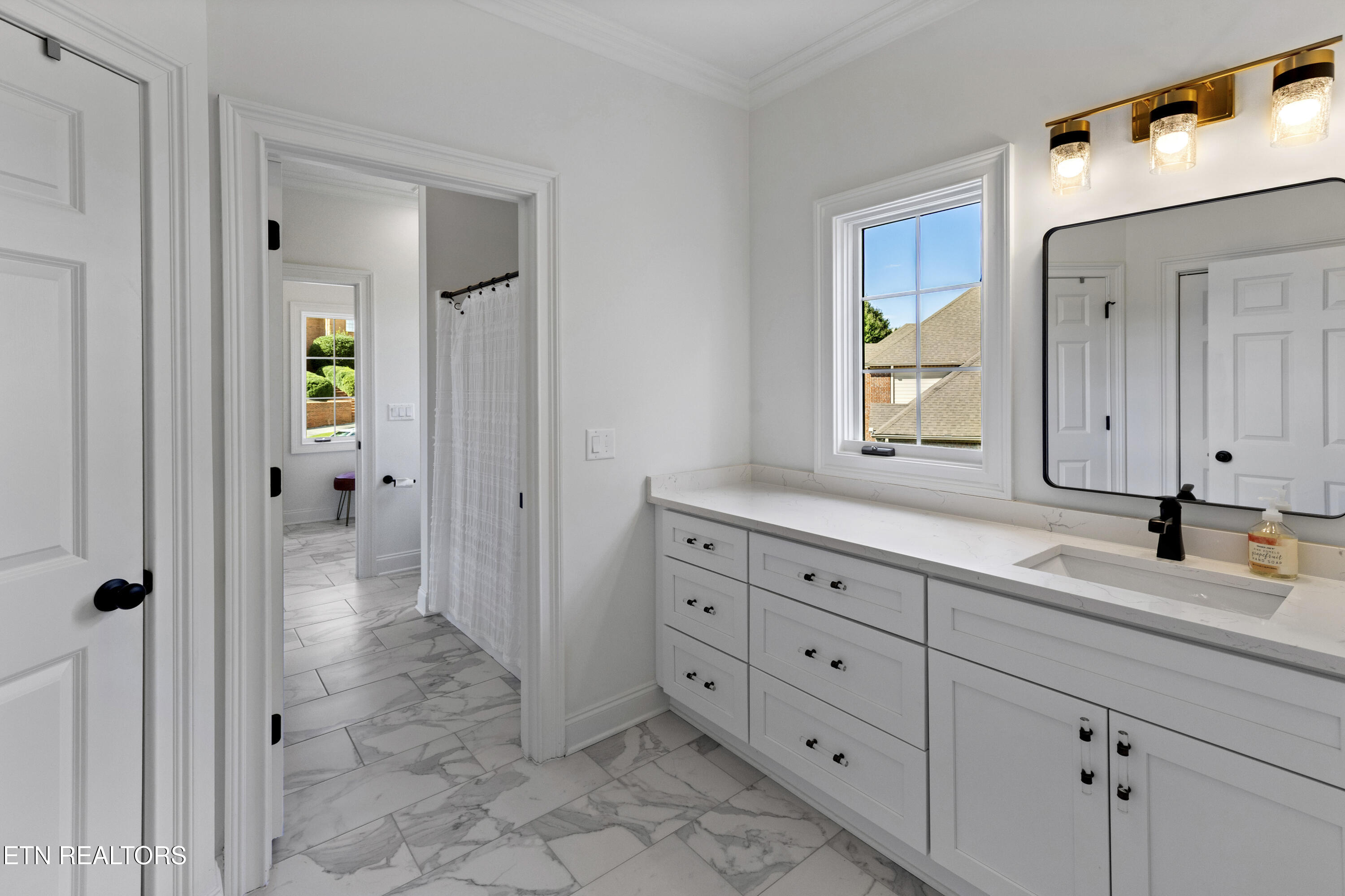 1906 Heron Cove Drive Knoxville TN 37922