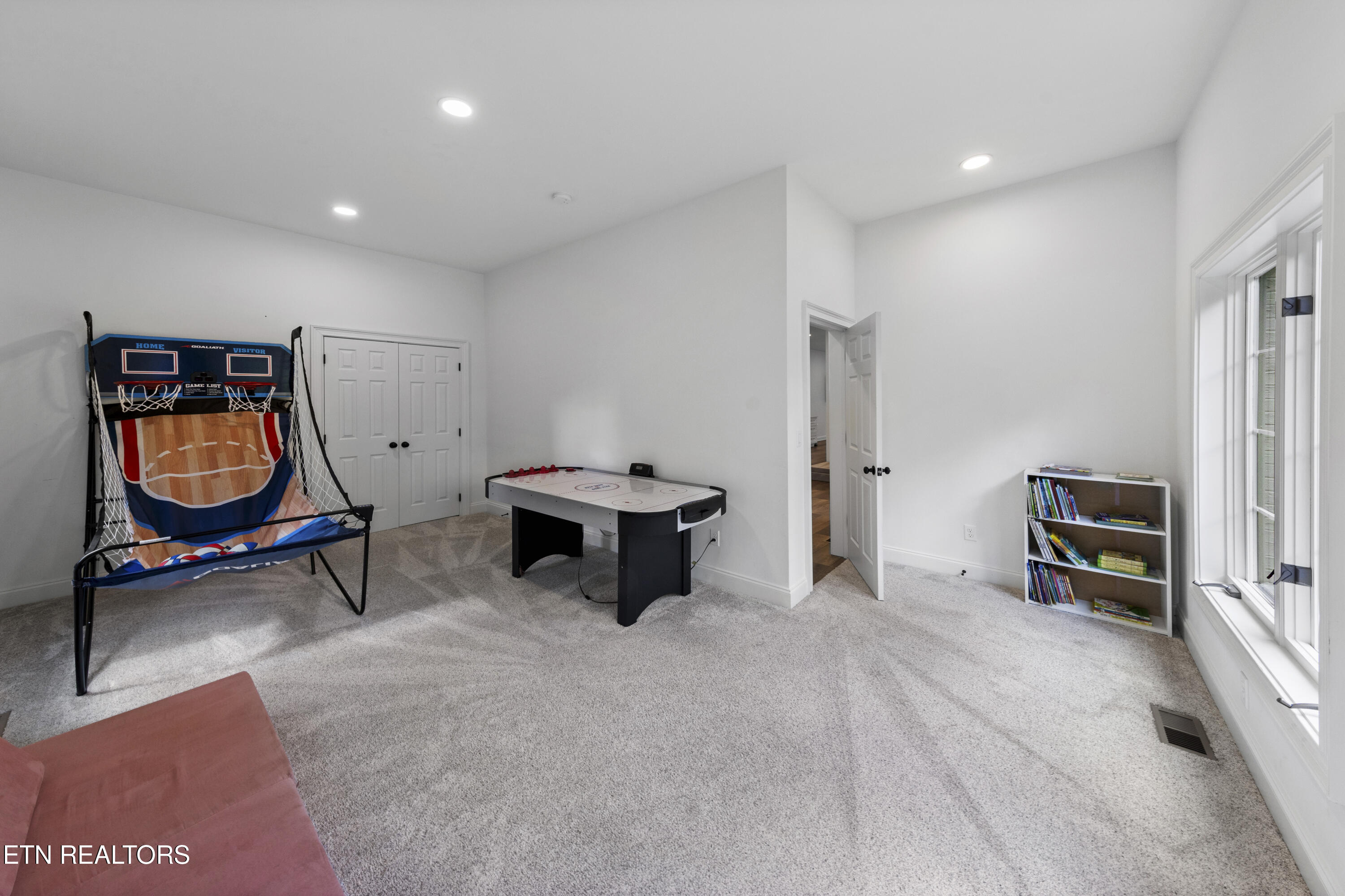 1906 Heron Cove Drive Knoxville TN 37922