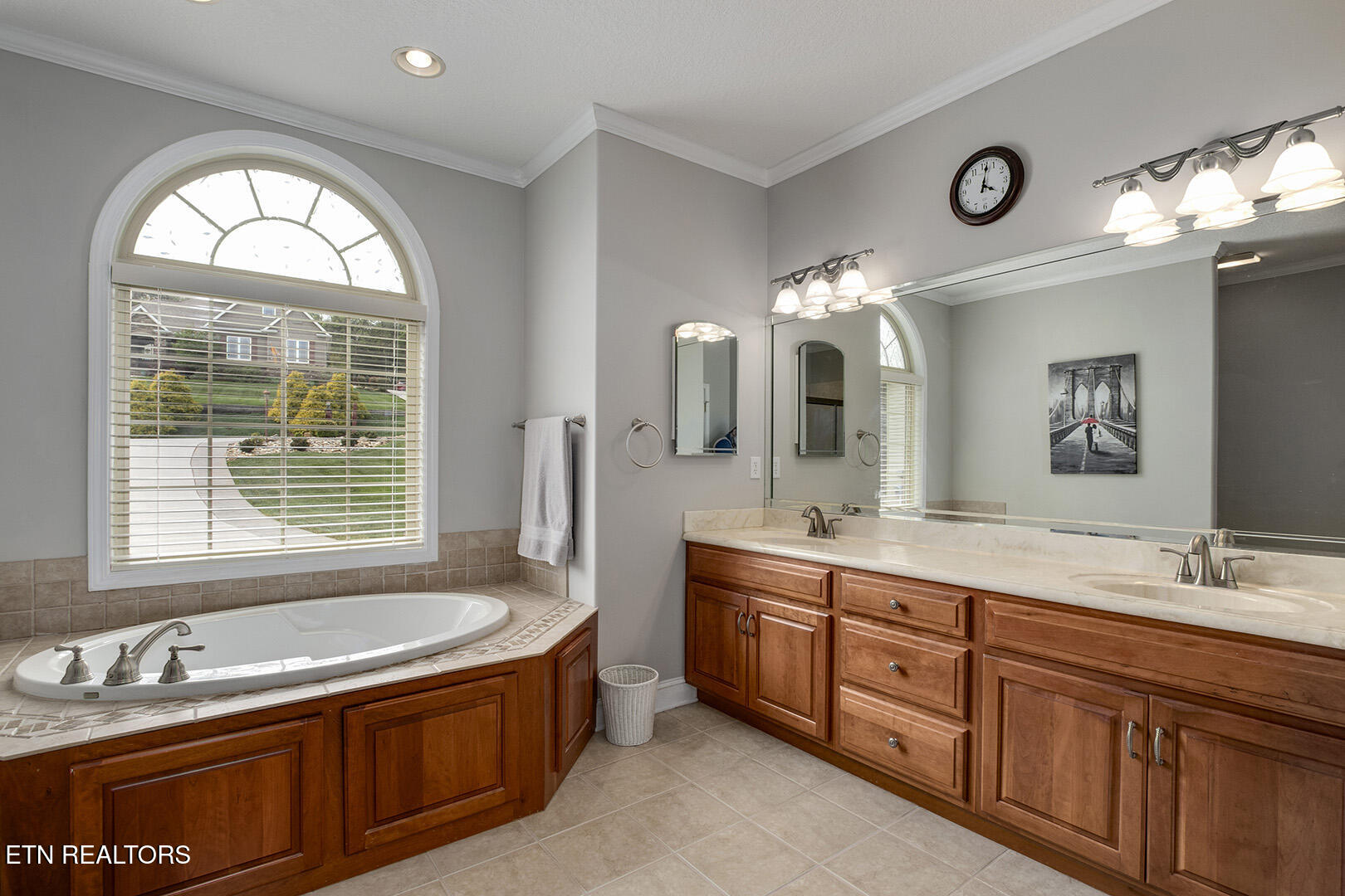 424 Wewoka Circle Loudon TN 37774