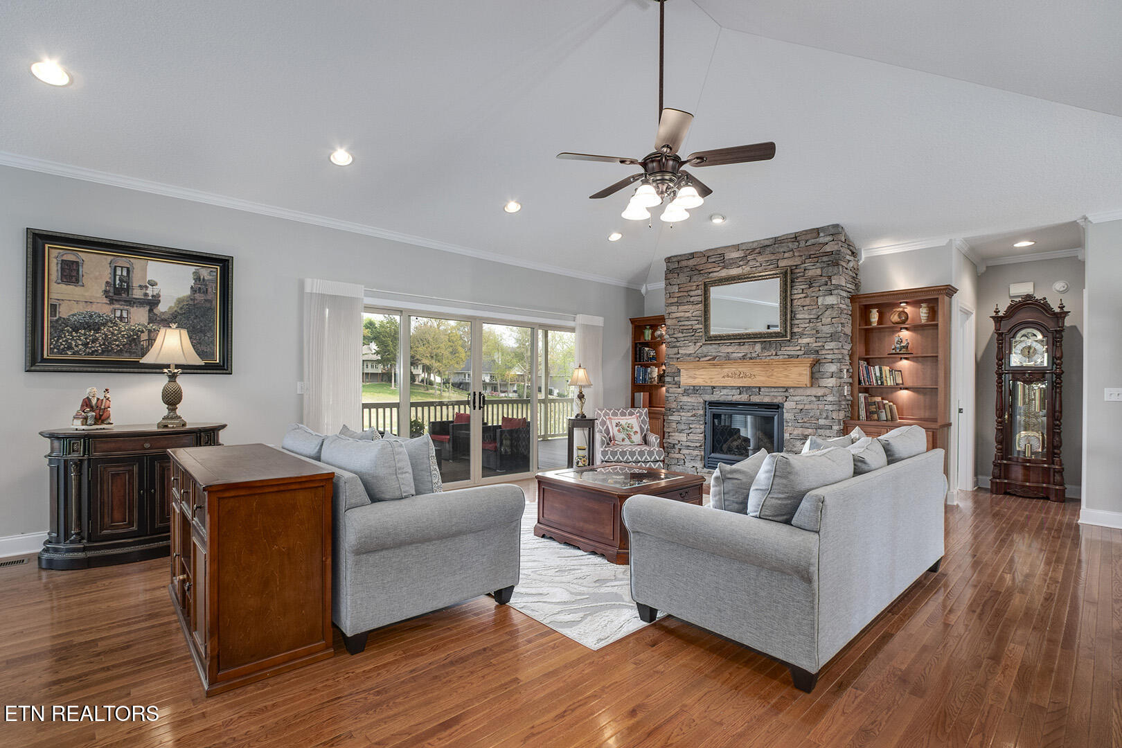424 Wewoka Circle Loudon TN 37774