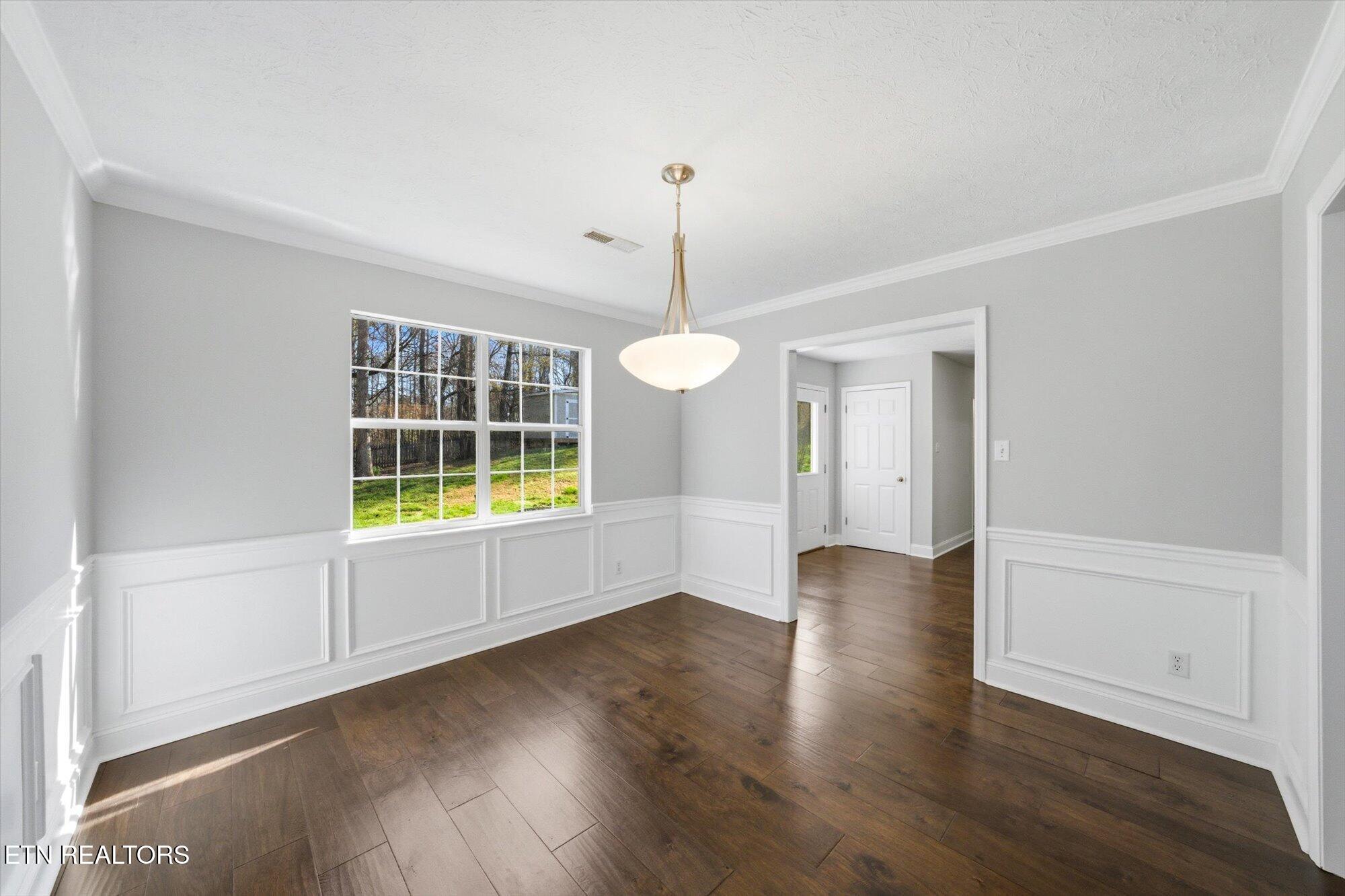 8212 Foxworth Trail Powell TN 37849