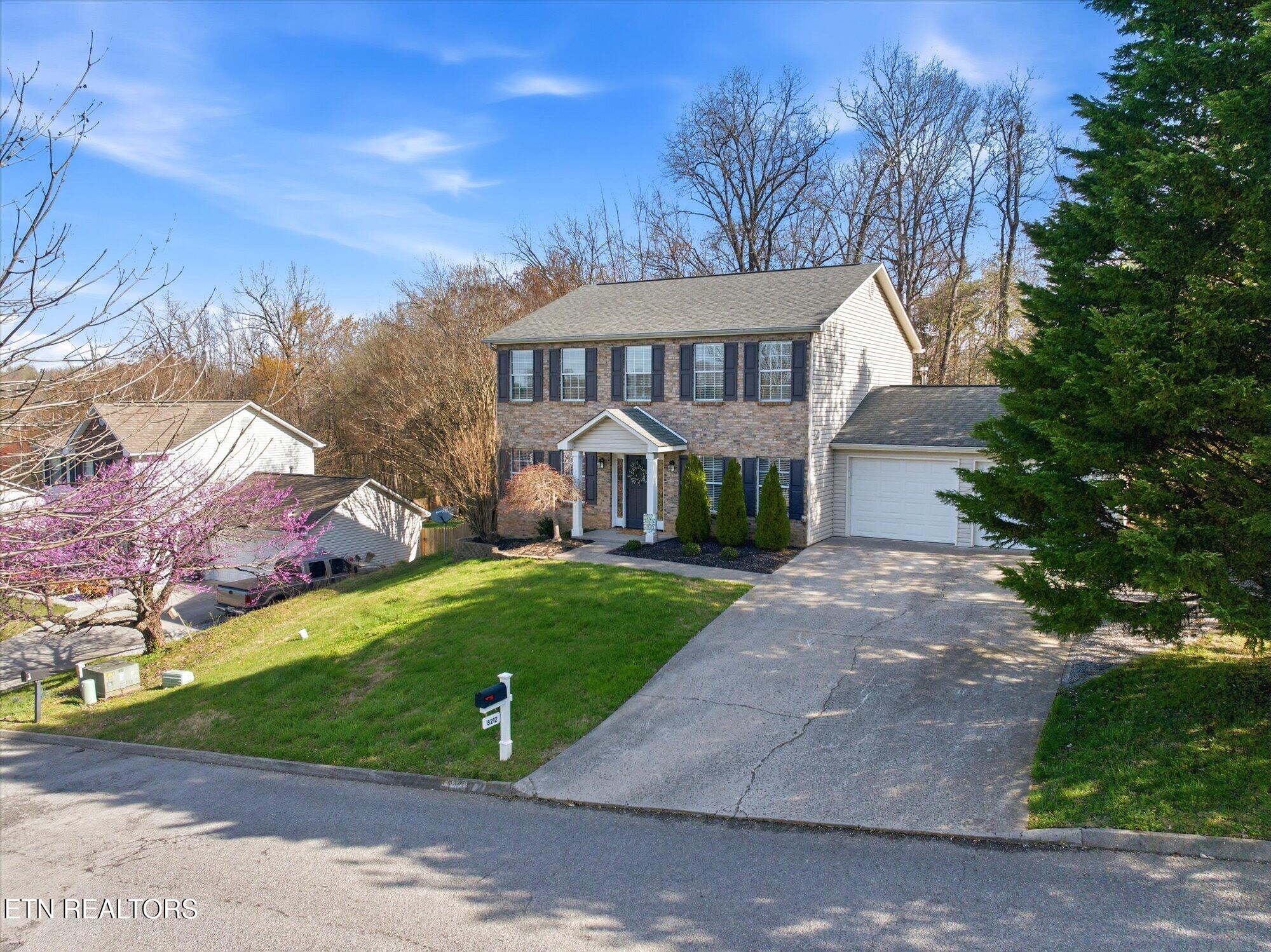 8212 Foxworth Trail Powell TN 37849
