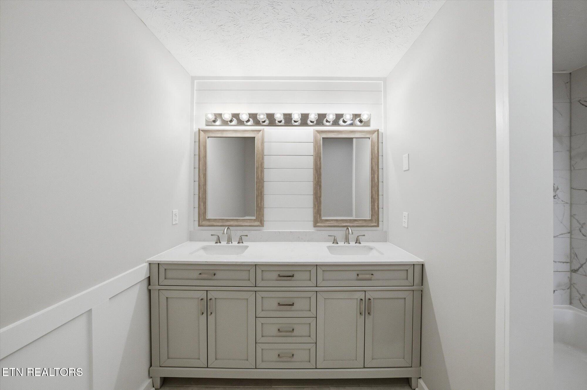 8212 Foxworth Trail Powell TN 37849