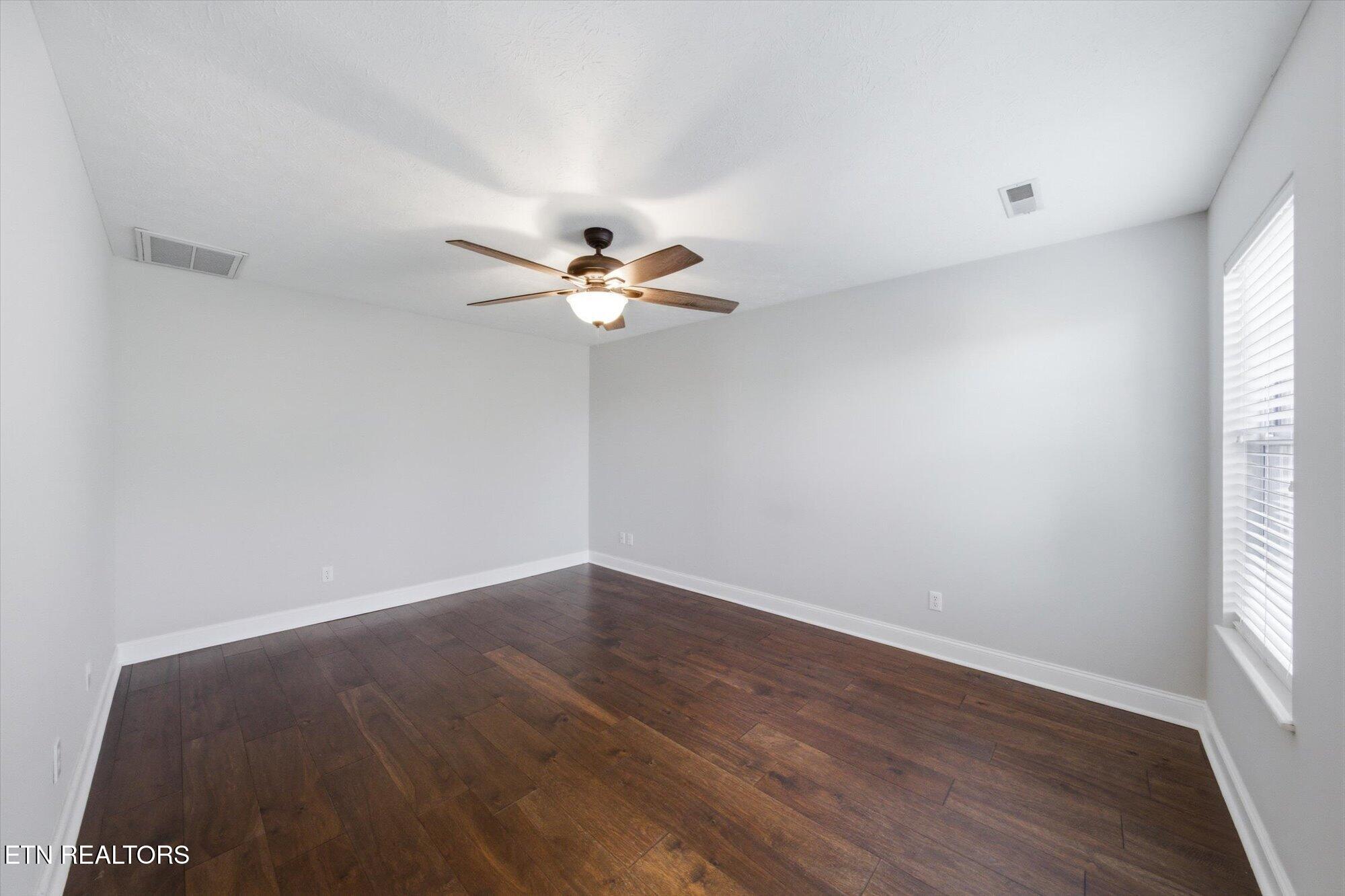 8212 Foxworth Trail Powell TN 37849