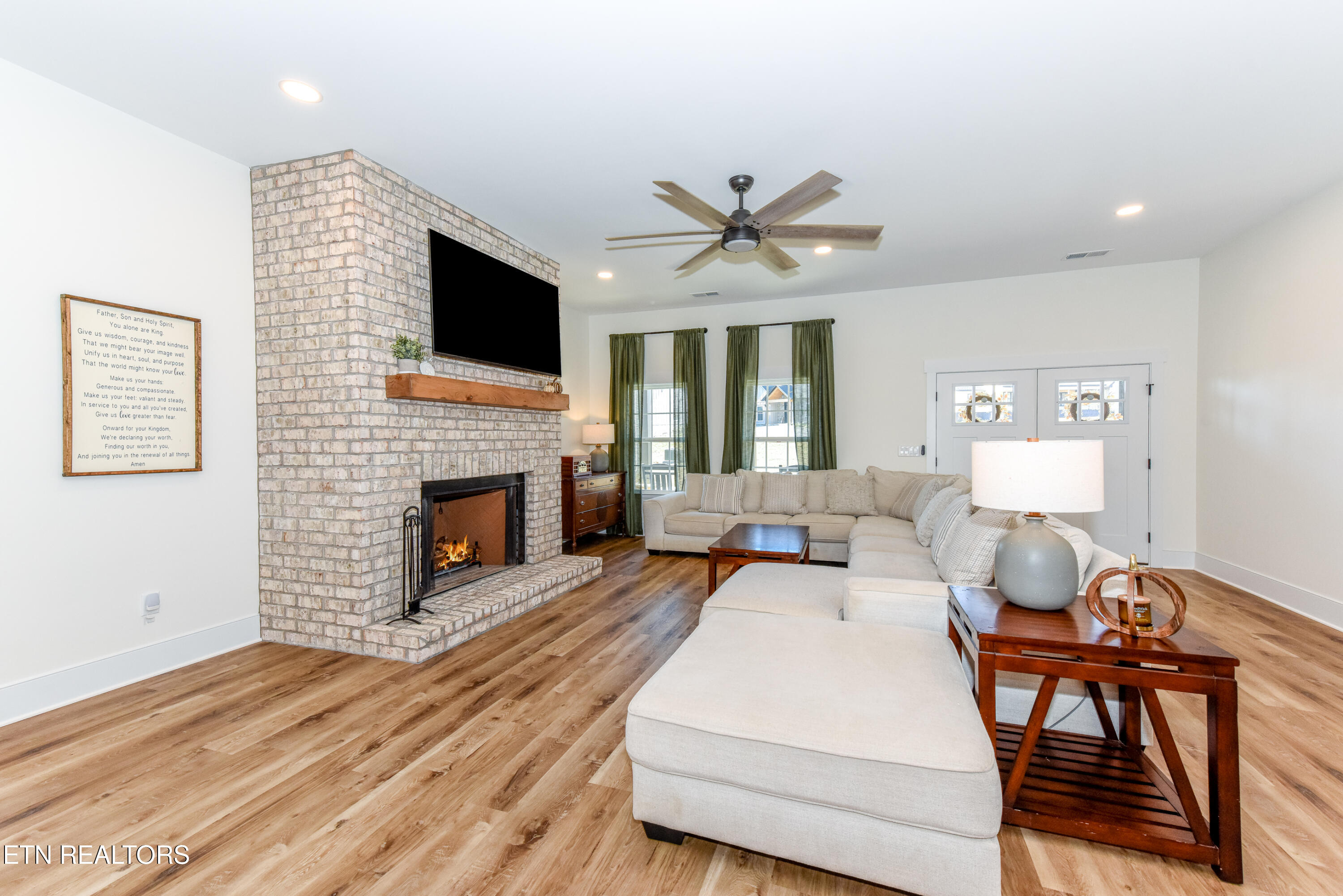 910 Sophie Drive Greenback TN 37742