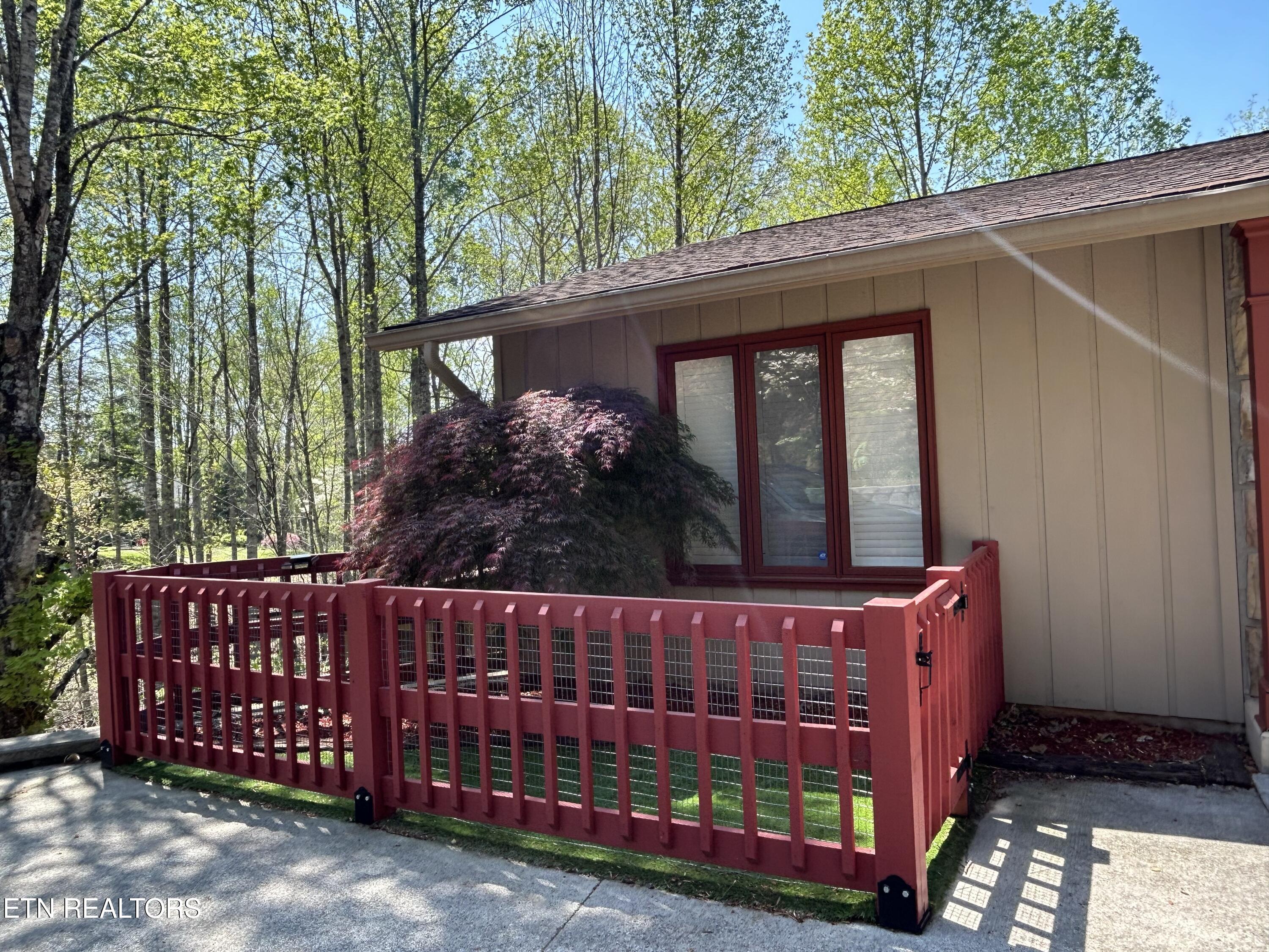 1713 Cardinal Drive Gatlinburg TN 37738