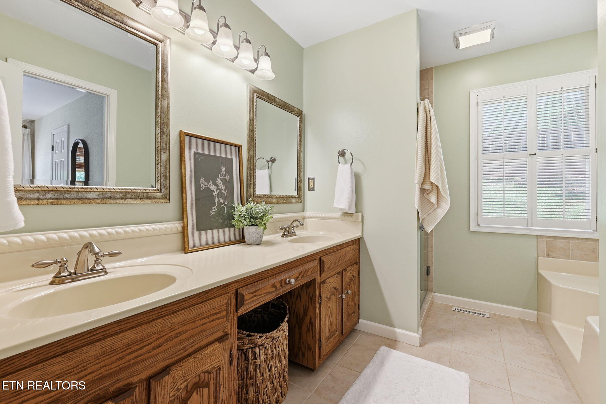 702 Knights Bridge Road Maryville TN 37803
