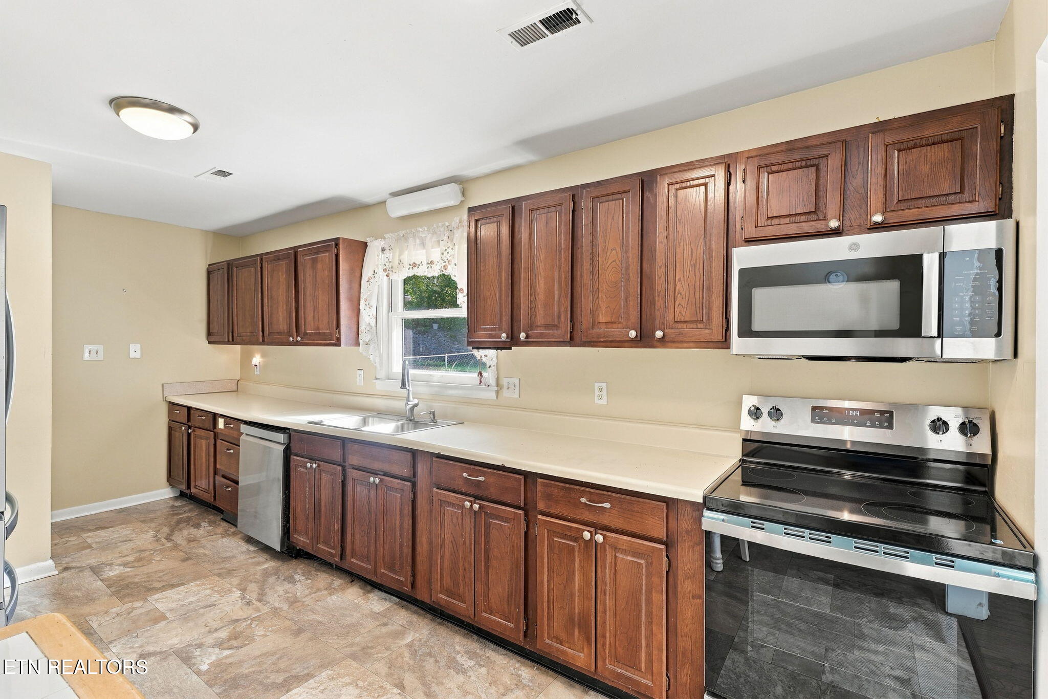 6804 NW Stockton Drive Knoxville TN 37909