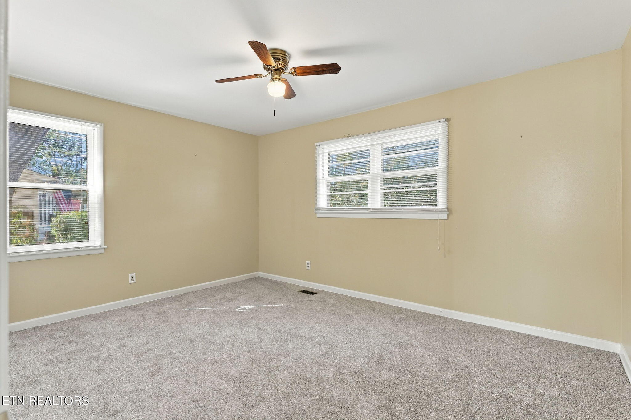 6804 NW Stockton Drive Knoxville TN 37909