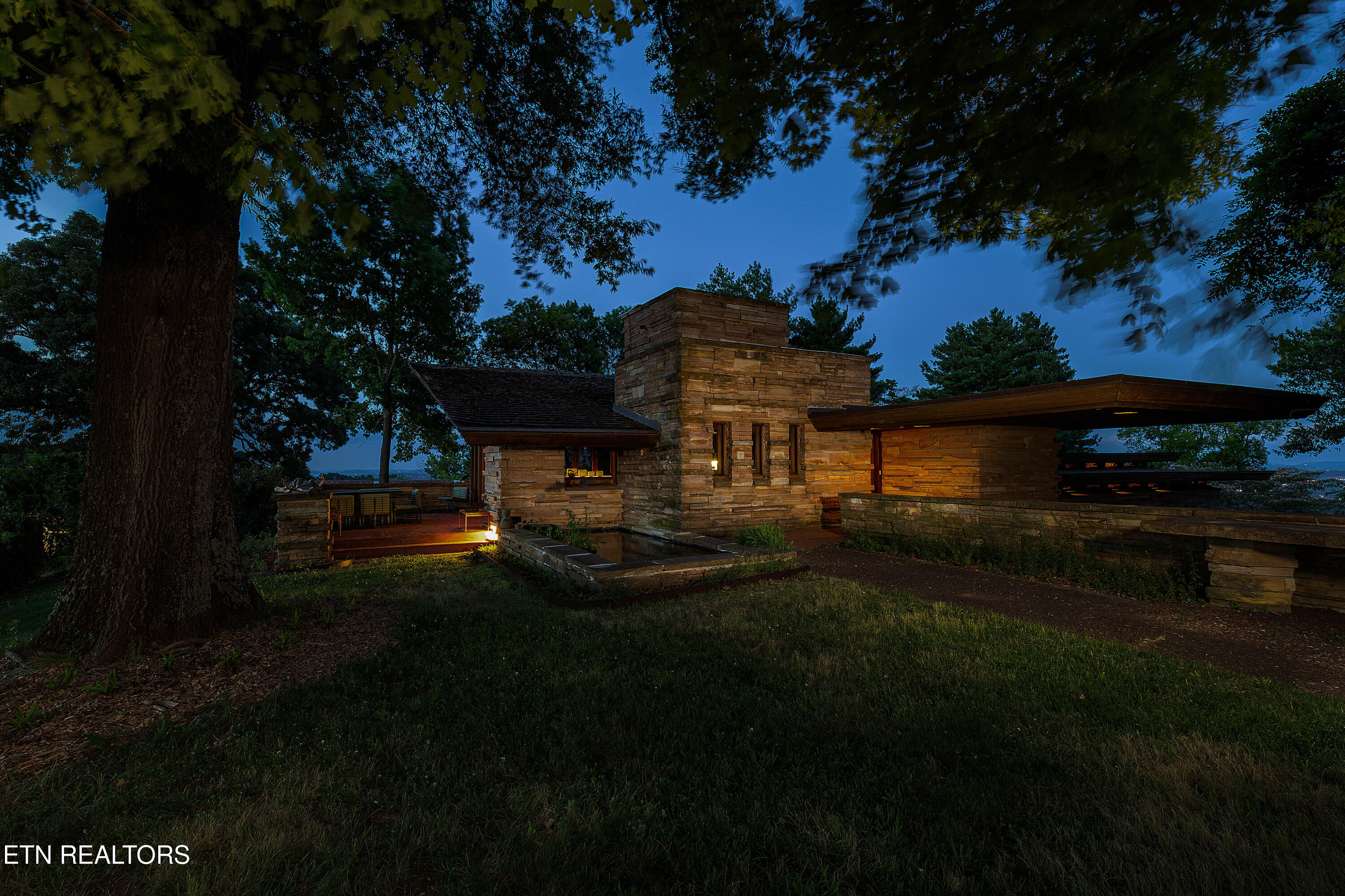 334 N Crest Road Chattanooga TN 37404