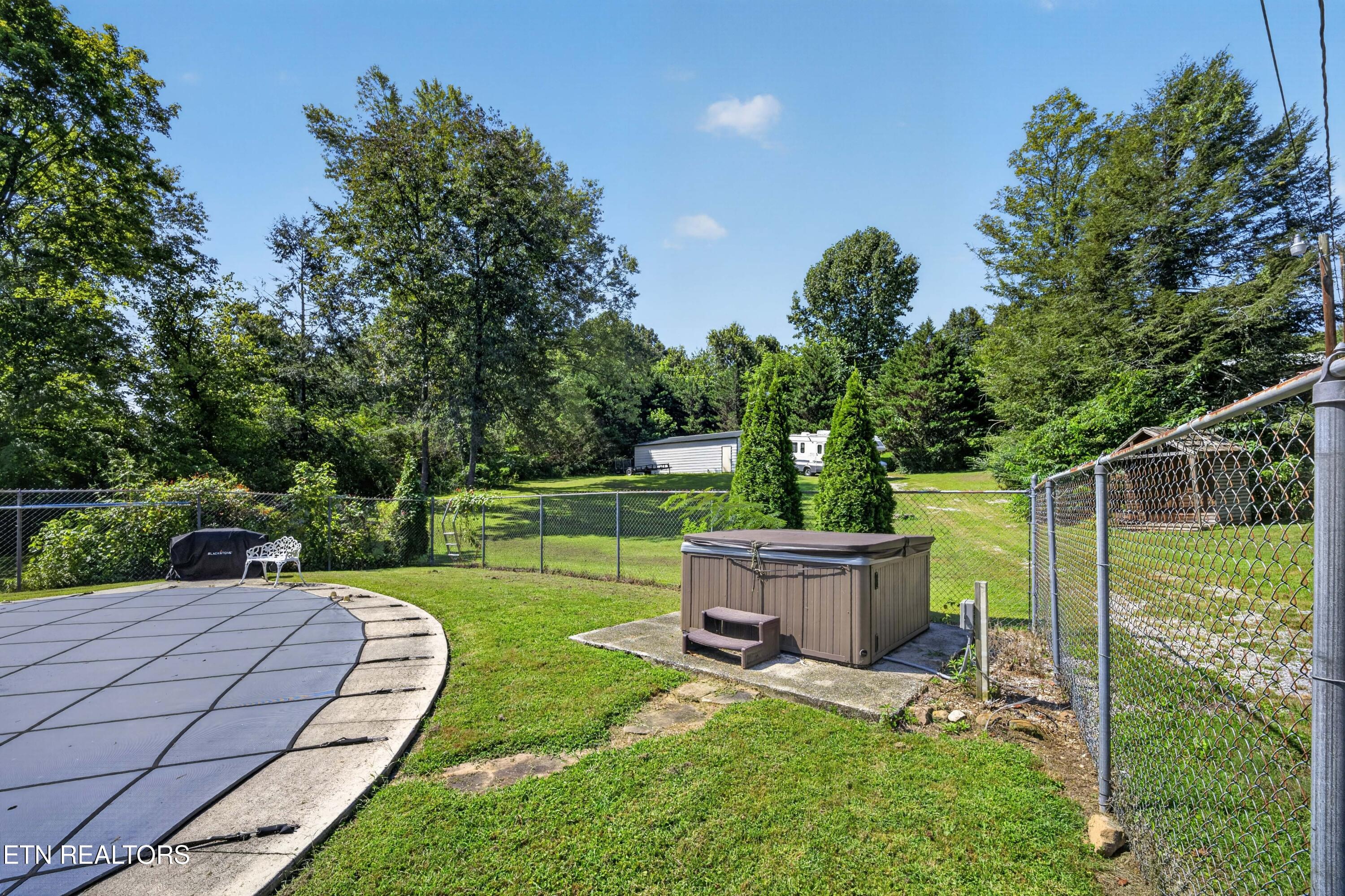 134 Andy Baird Drive Lafollette TN 37766