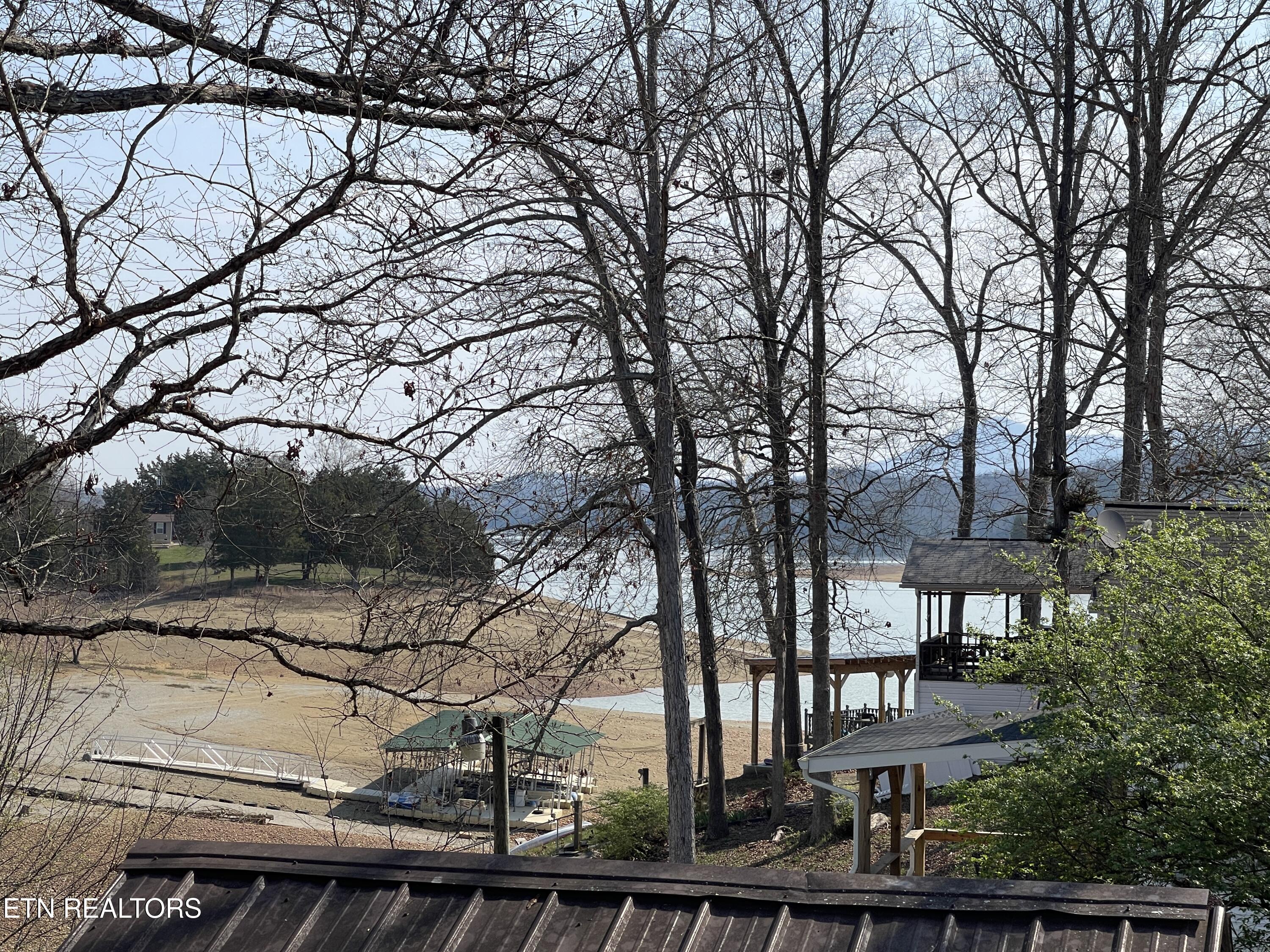 1220 Fishermans Way Sevierville TN 37876