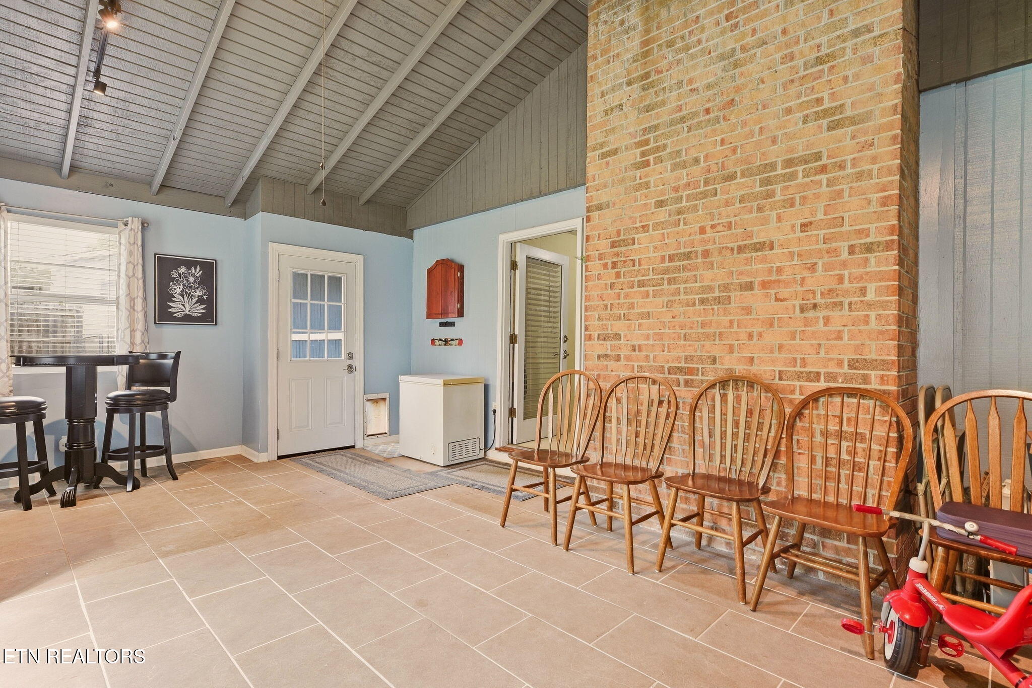 843 Sky Blue Drive Knoxville TN 37923